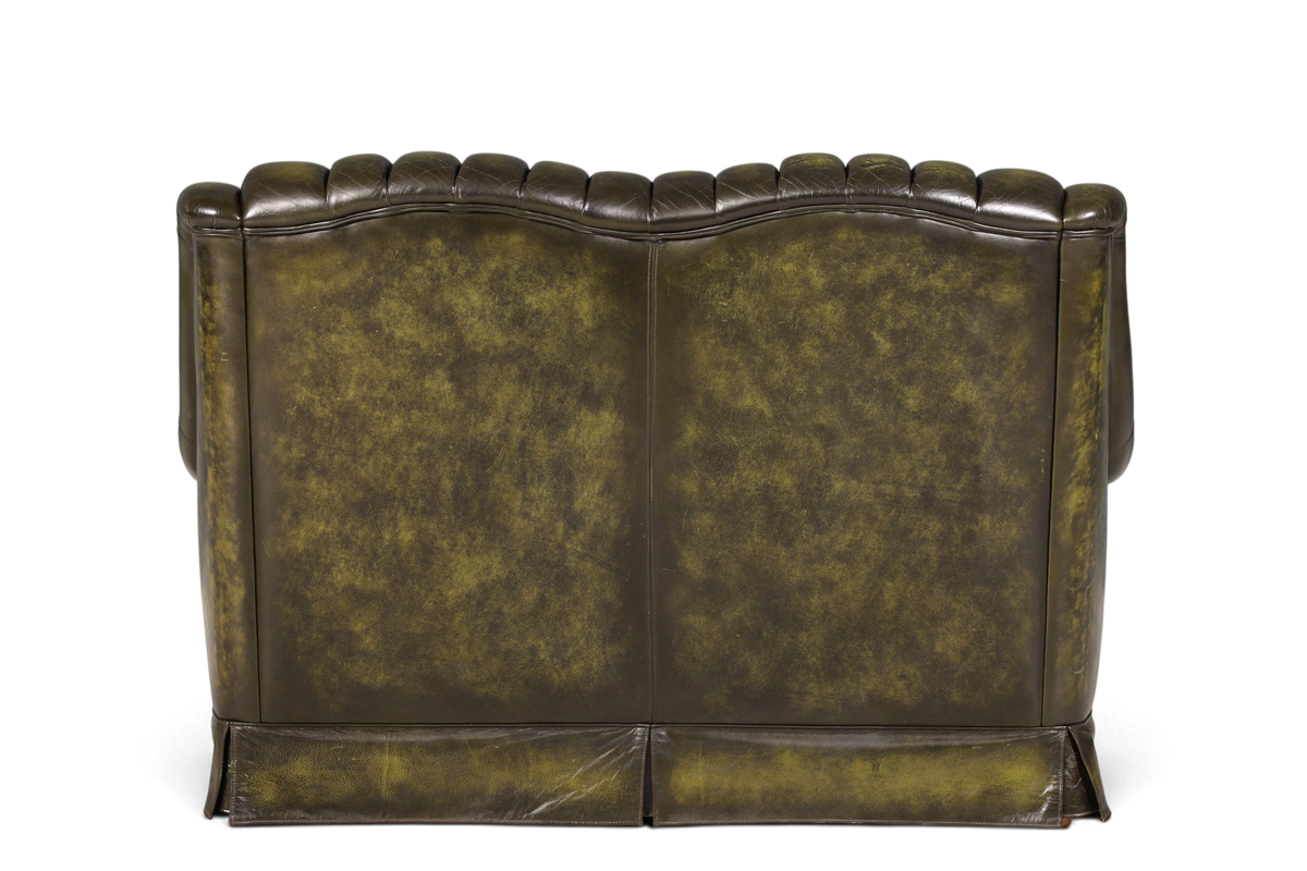 Wunderschönes Original Chesterfield 2er Sofa Englisch Leder 2- Sitzer Couch
