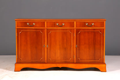 Wunderschönes Englisches Sideboard Eibe Antik Buffetschrank Kommode Schrank Anrichte Vintage