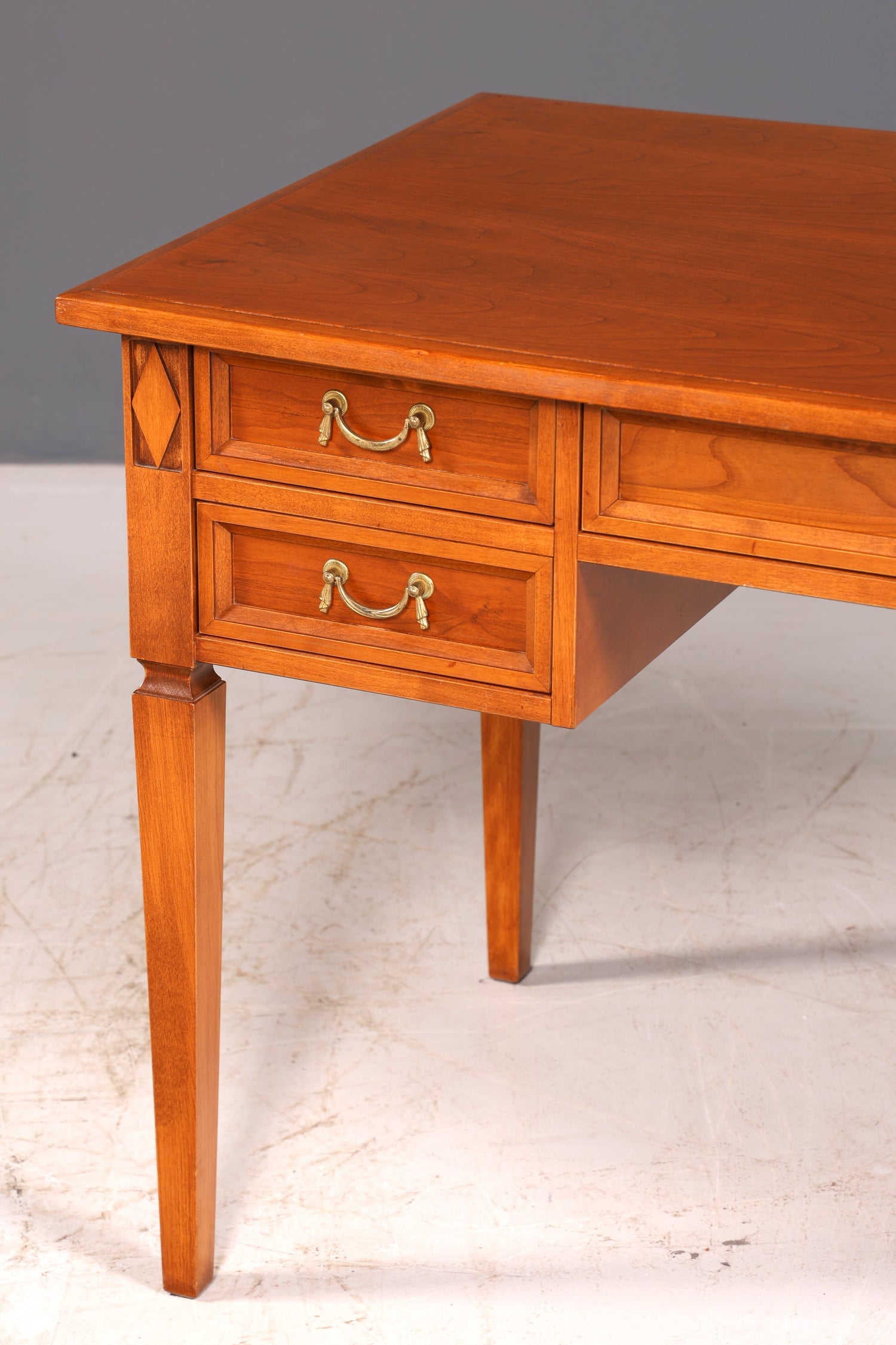 Traumhafter Original Selva Schreibtisch Villa Borghese Antik Stil Kirschbaum Bürotisch Office Desk Vintage