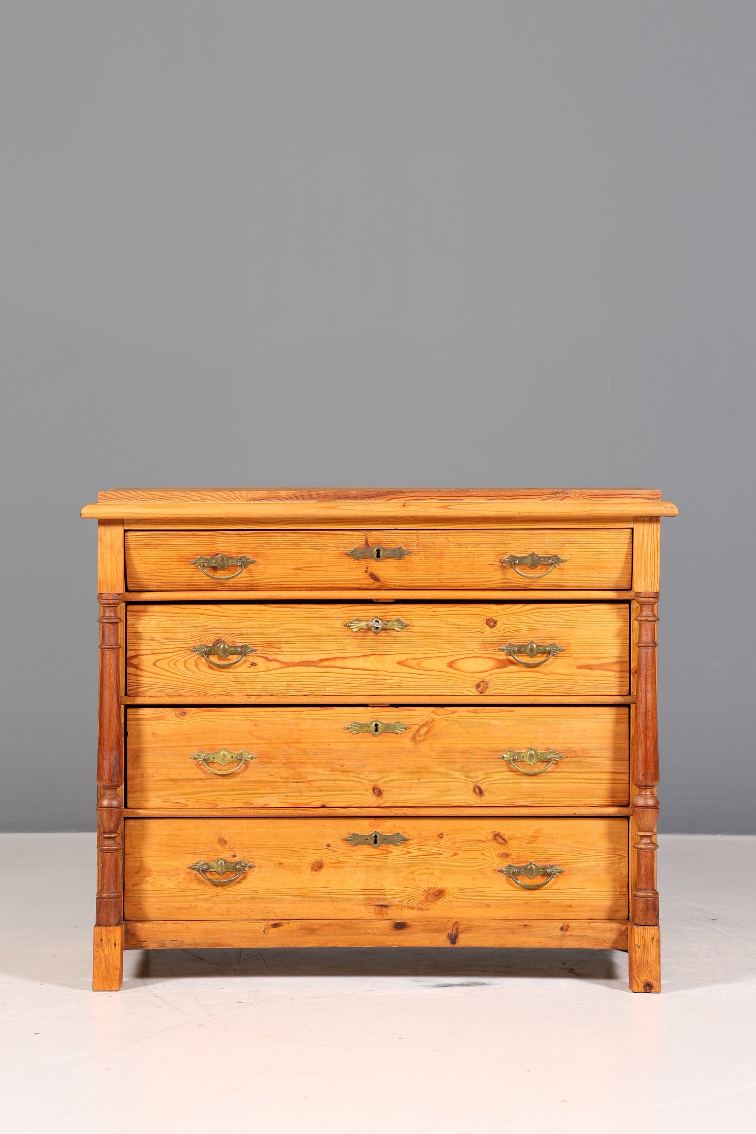 Wunderschöne Gründerzeit Kommode Weichholz Antik um 1880 Landhaus Stil Schubladen Kommode