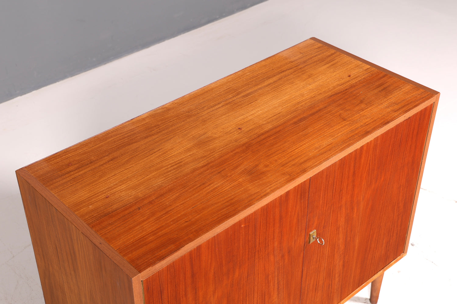 Wunderschöne Mid Century Kommode Vintage Schrank Retro Flurkommode 60s Sideboard Regal Holz