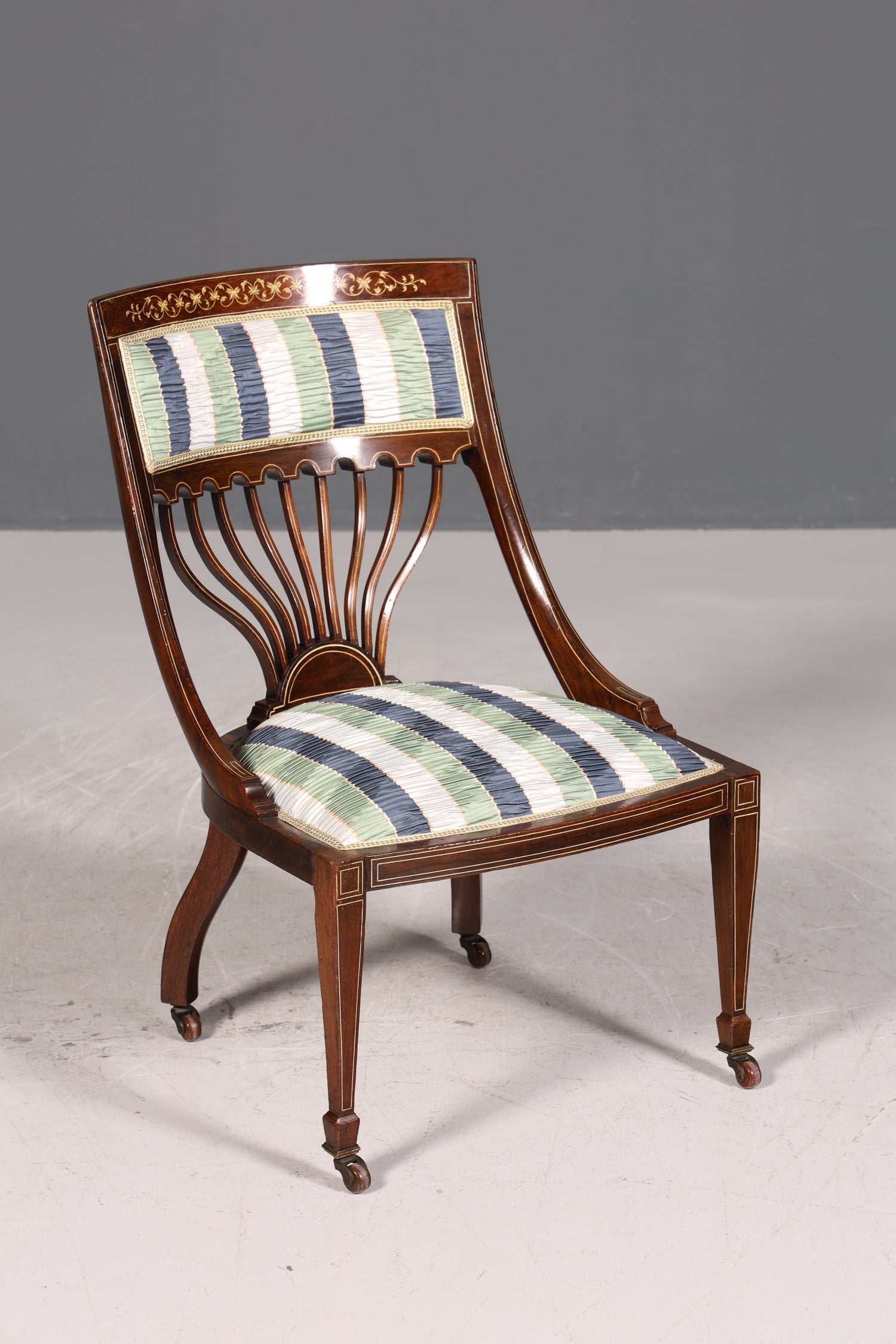 F695 Finition 2x Chaises anglaises élégantes, chaises de salle à manger anglaises, chaises de cuisine antiques des années 1960, ensemble de chaises