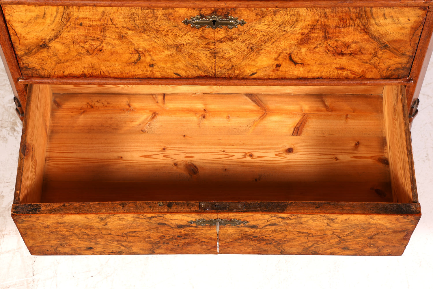 Traumhafte Louis Philippe Kommode Antik Schubladenkommode Vertiko Wäschekommode Highboard Massivholz