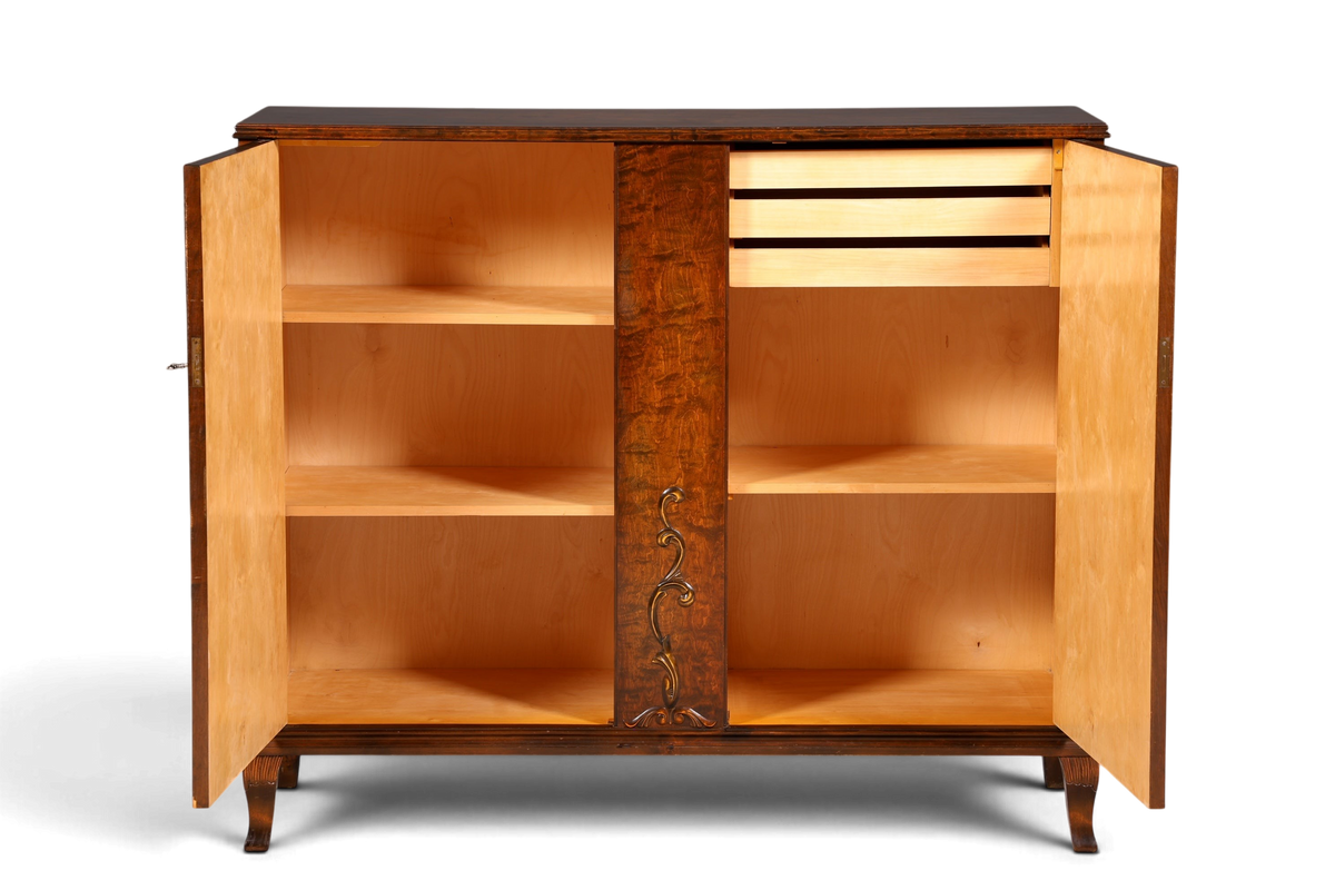 Hauptstadt Möblerei Art Deco Schrank aus massivem Holz mit offener Front, Regalböden und Schubladen um 1930