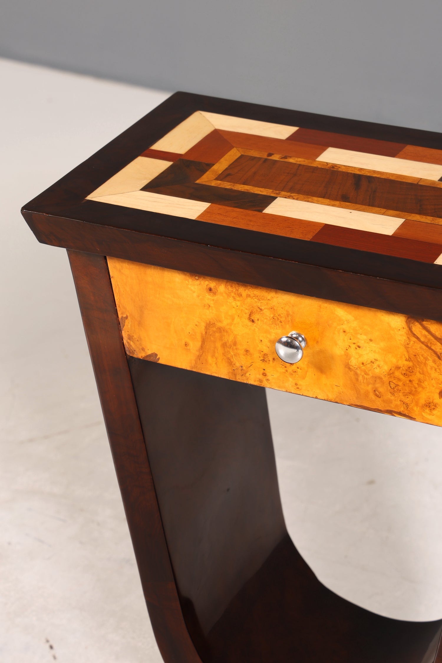 Traumhafte Art Deco Stil Kommode Beistelltisch Nachttisch Ablagetisch