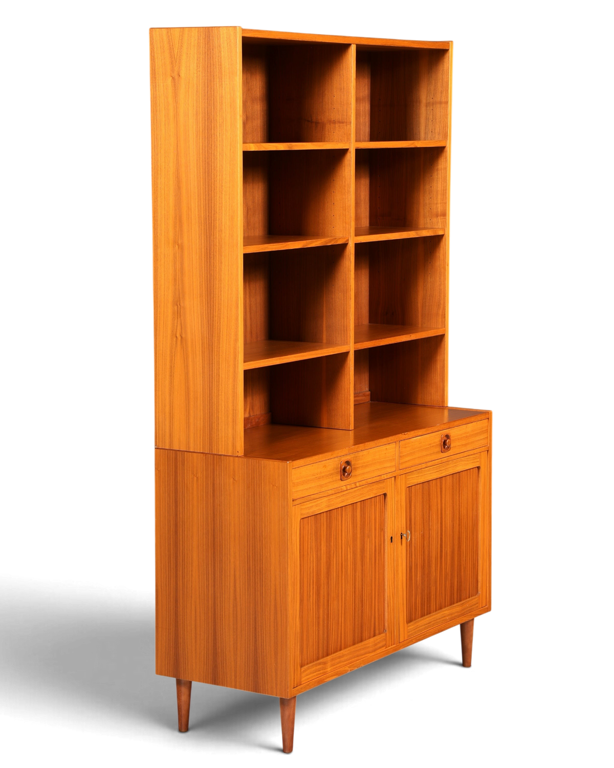 Hauptstadt Möblerei Mid Century Regal im Danish Design aus den 60er Jahren mit Echtholzfurnier und höhenverstellbaren Böden