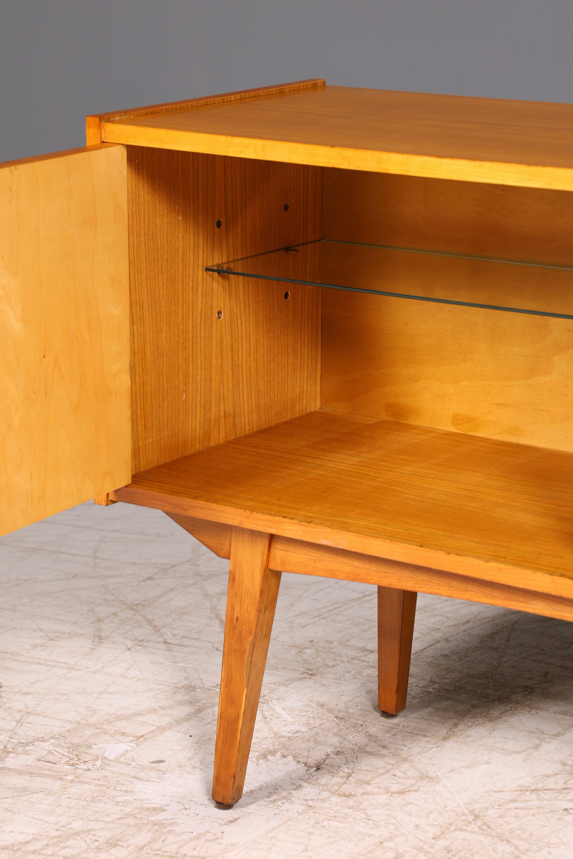 Wunderschönes Mid Century Sideboard Vintage TV Kommode 60er Schrank Anrichte Lowboard echt Holz