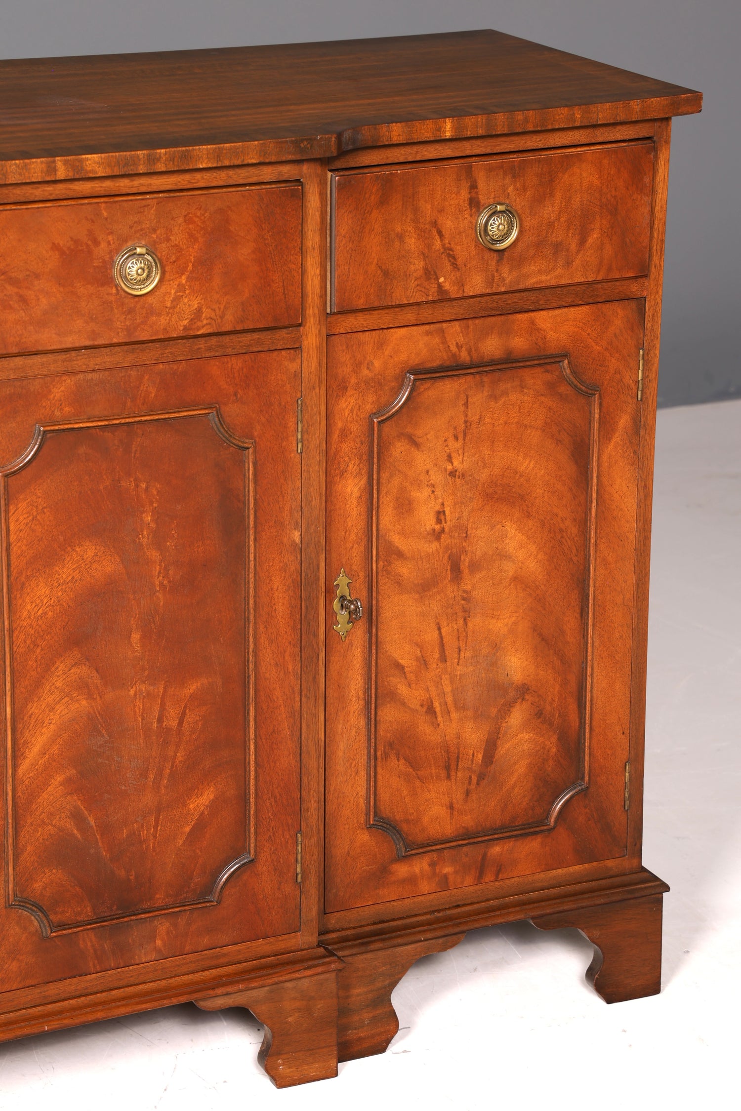 G309 Finish cm Wunderschönes Englisches Sideboard Mahagoni Schrank Antik 60s Buffetschrank Kommode (Kopie)