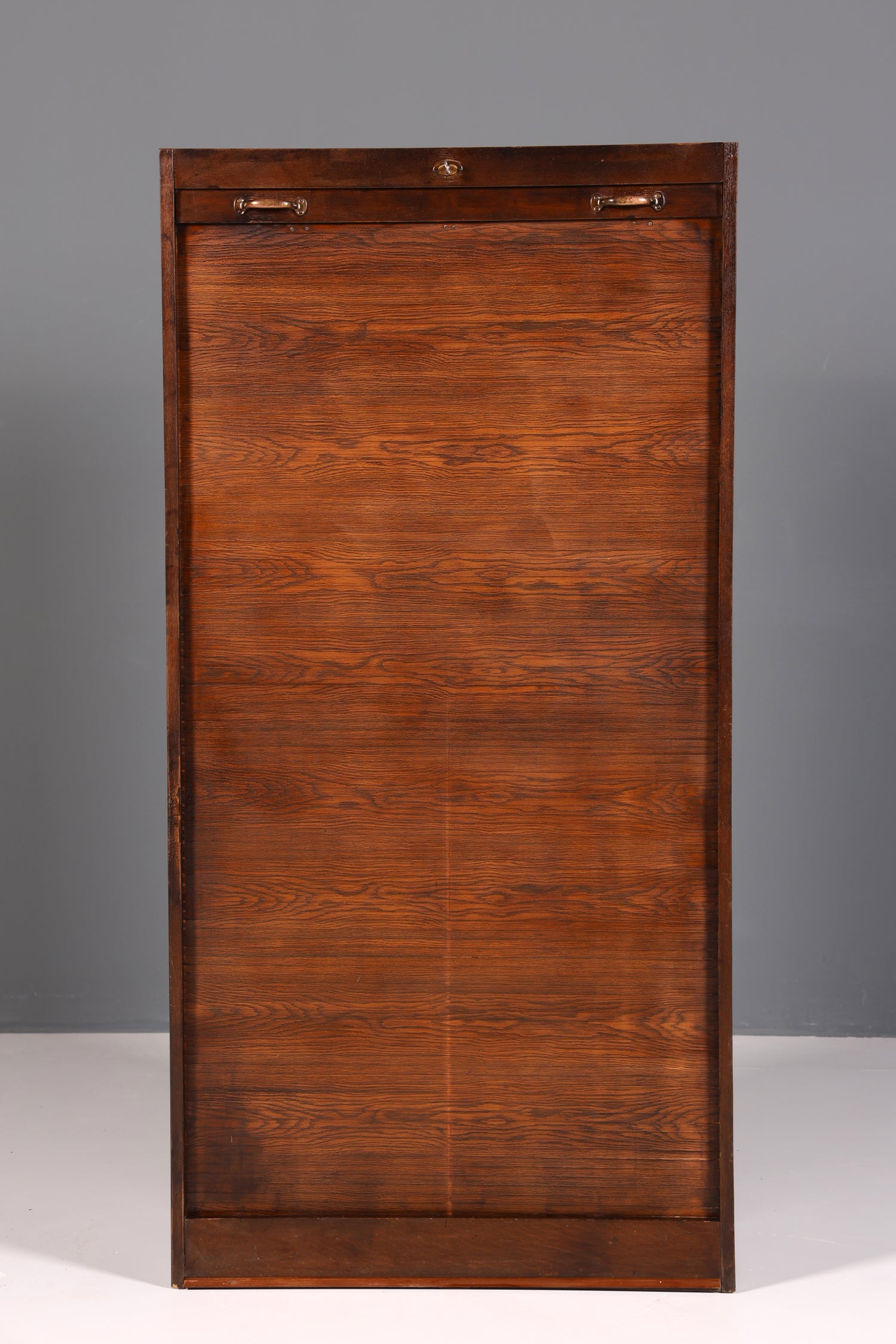 Simple mid-century roll-top cabinet, Bauhaus style, apothecary cabinet, Art Deco filing cabinet, office cabinet