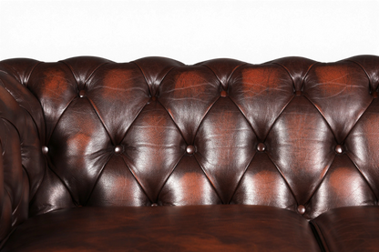 Hauptstadt Möblerei Original Centurion Chesterfield Sofa aus braunem Echtleder mit klassischer tiefer Knopfheftung