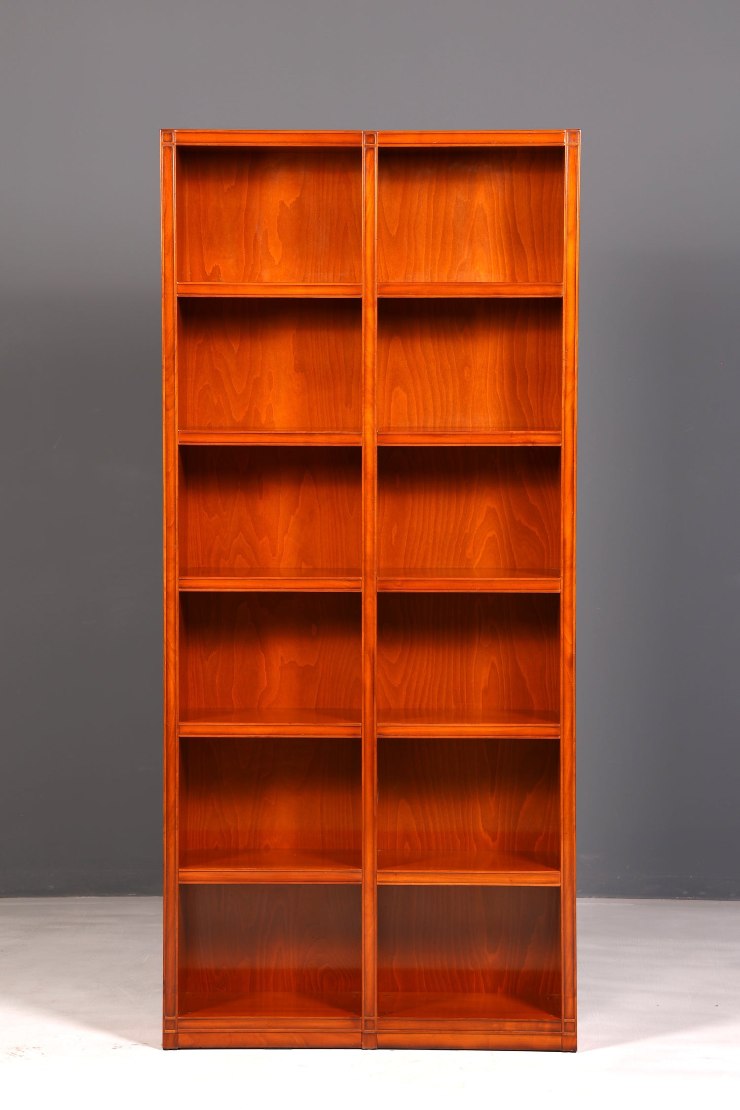 Magnifique bibliothèque anglaise XXL en if, étagère ancienne, meuble bibliothèque en bois véritable