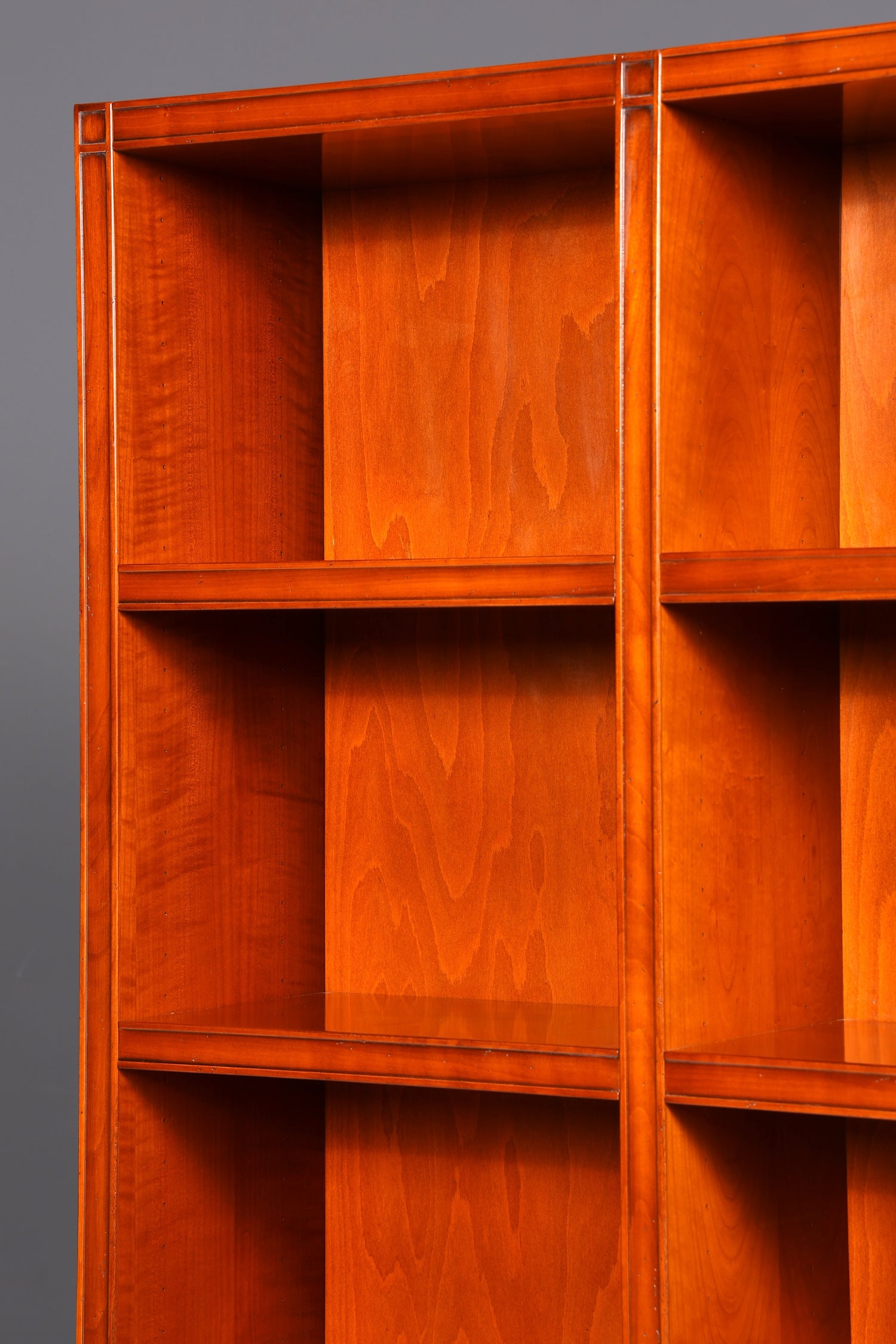 Magnifique bibliothèque anglaise XXL en if, étagère ancienne, meuble bibliothèque en bois véritable