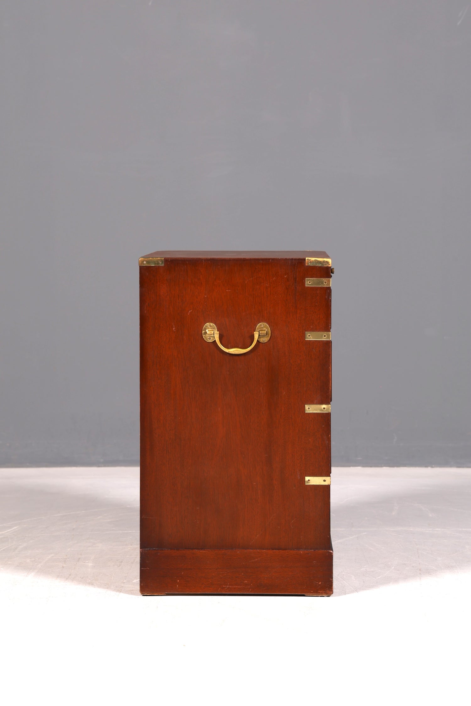 Wunderschöne Maritime Kommode Englisch Military Chest Schrank Schubladenkommode Wäschekommode Antik