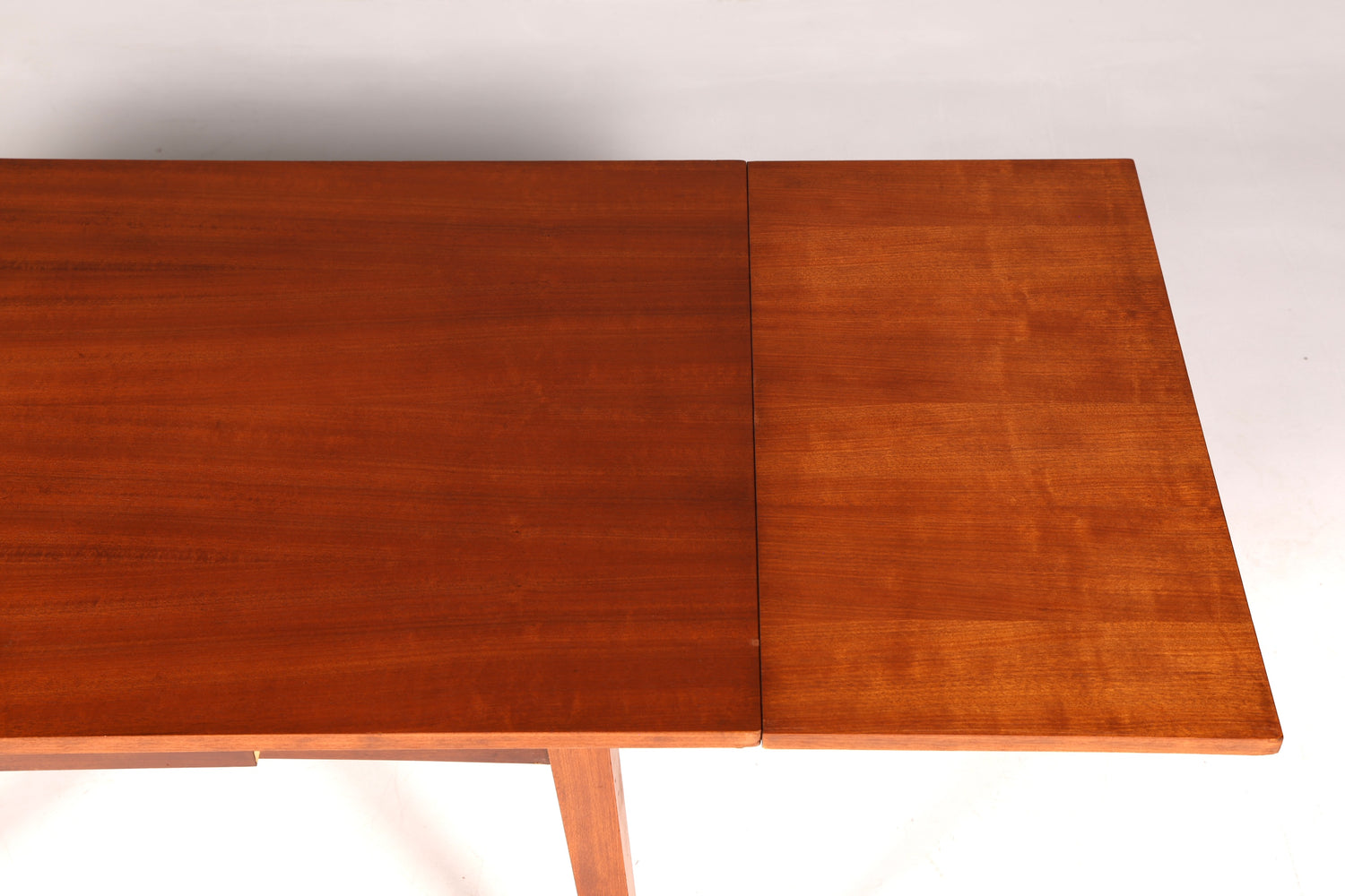 Magnifique table de cuisine du milieu du siècle, table vintage extensible et réglable en hauteur, table à manger en bois des années 60