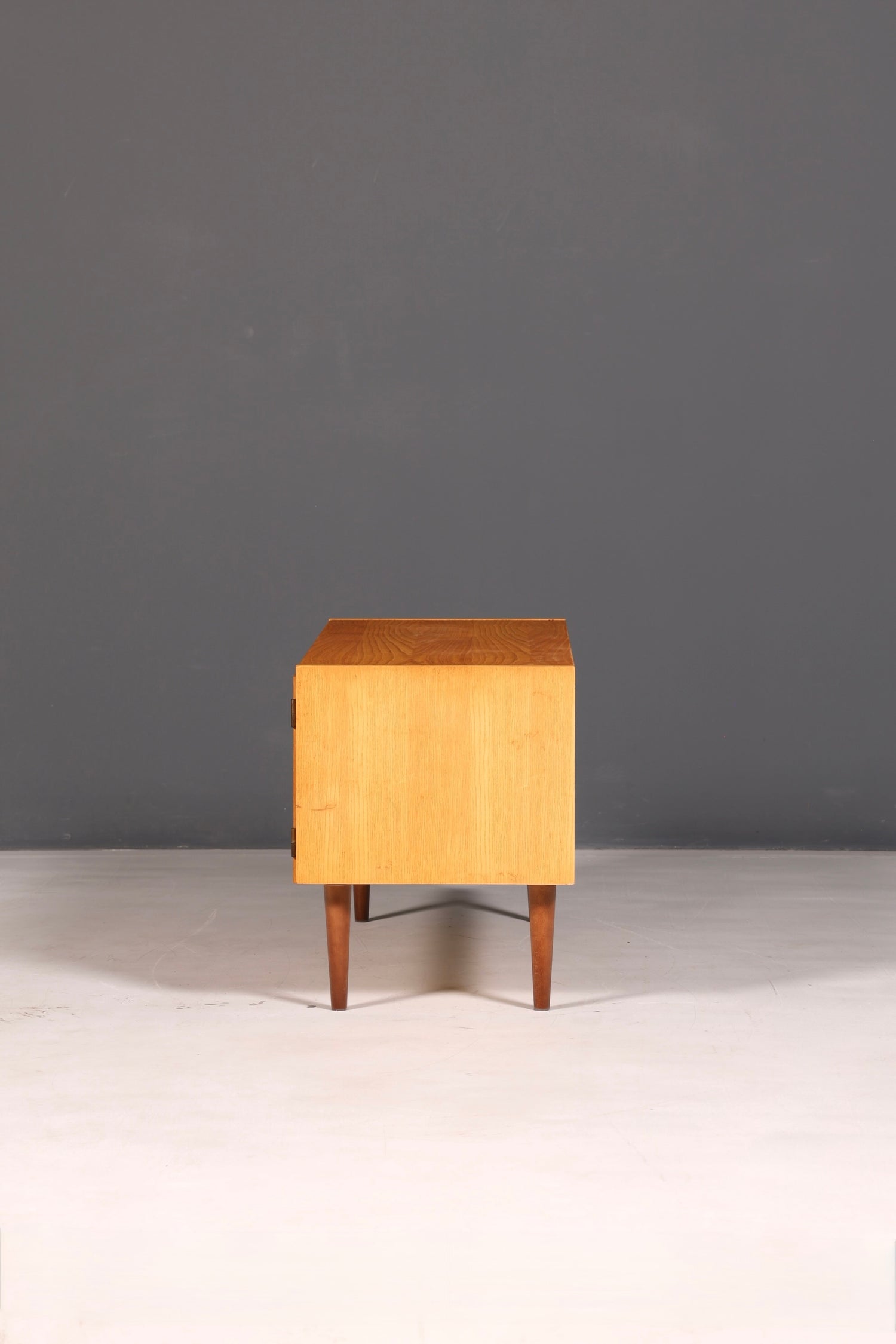 Magnifique commode Hellerau originale, modèle 427, style mid-century, buffet, meuble TV vintage en bois véritable