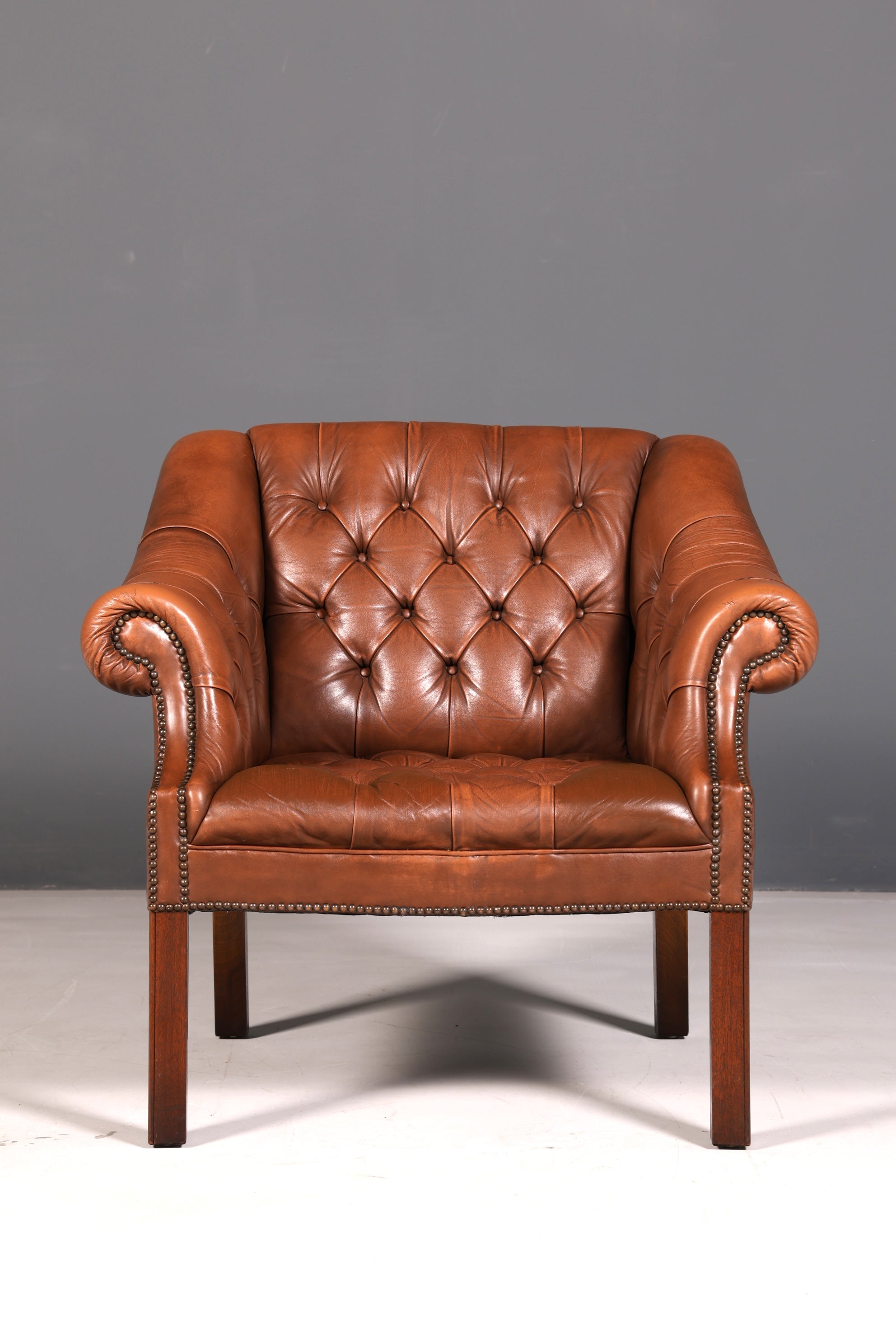 Fauteuil Chesterfield élégant fauteuil club en cuir véritable marron fauteuil anglais à accoudoirs fauteuil en cuir