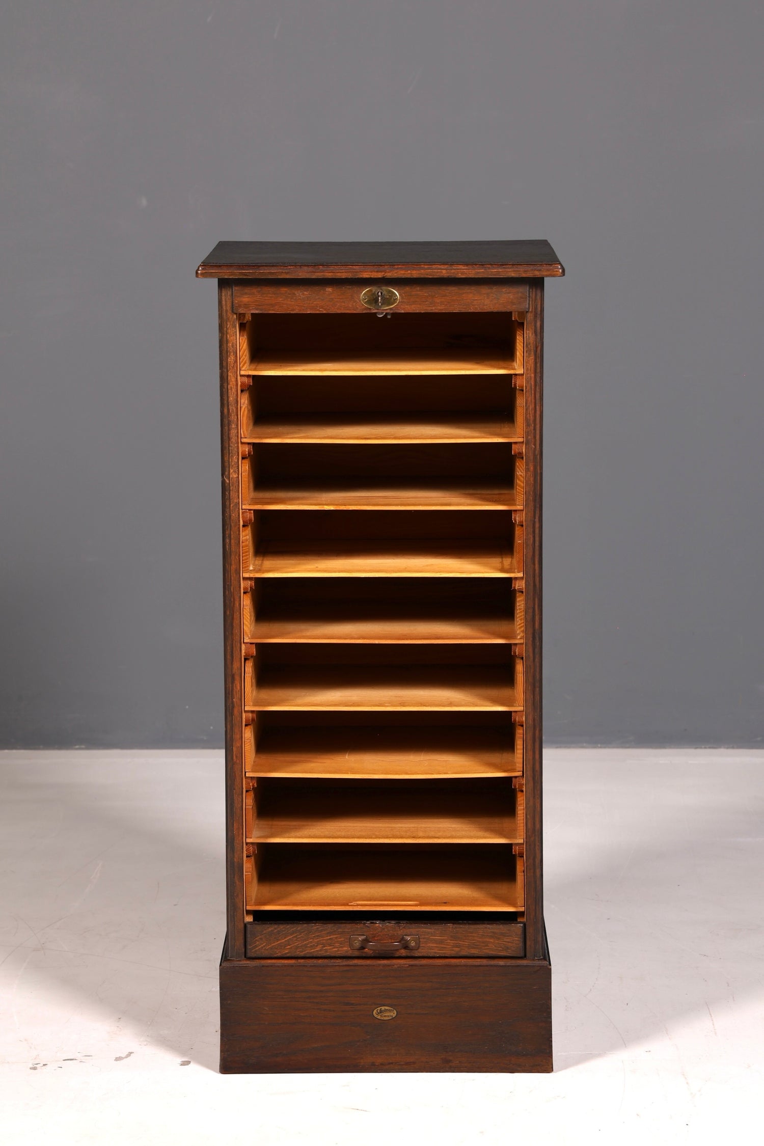 Armoire à rideau Bauhaus sobre armoire à jalousie armoire à dossiers Art déco armoire de bureau ancienne vintage