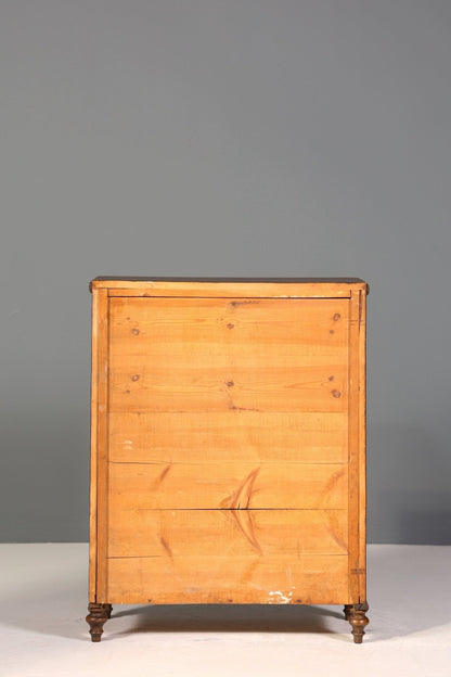 Wunderschöne Gründerzeit Kommode Louis Philippe Nussbaum Sideboard um 1880 Schnitzerei Schubladenkommode