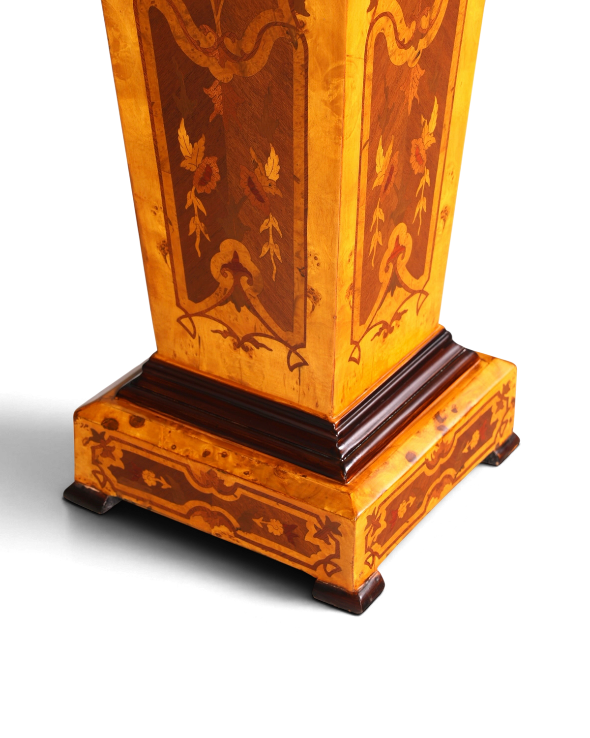 Traumhafte Barock Stil Säule Louis XV Blumensäule Naturstein Marmor Ablage Tisch