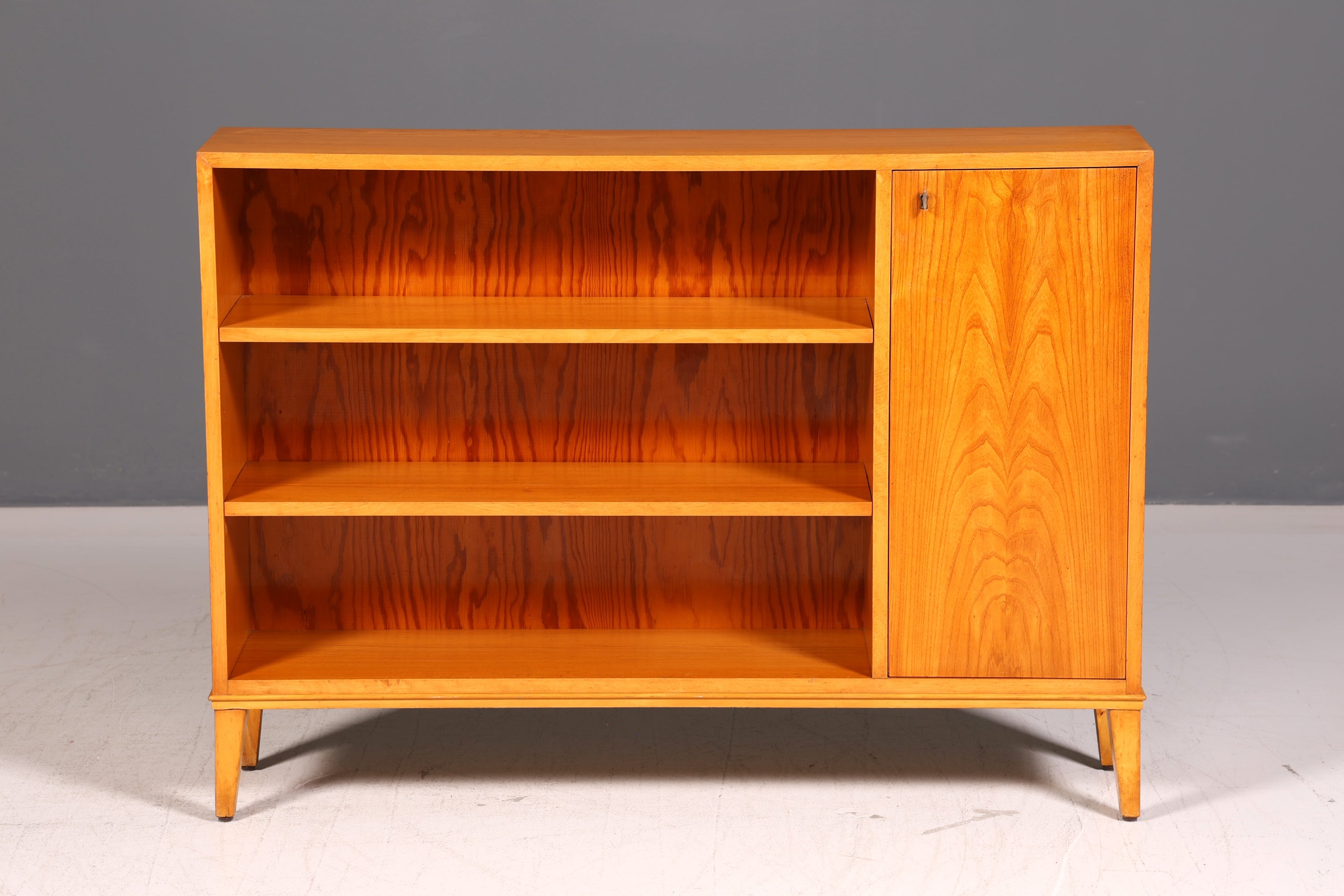 Traumhaftes Mid Century Sideboard TV Schrank Vintage Regal Bücherregal Retro 60er Jahre Lowboard Holz Skandinavisch