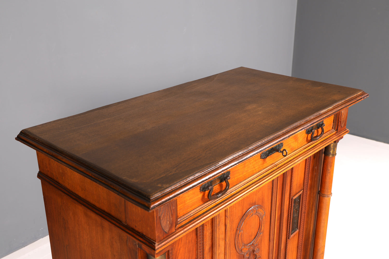Wunderschöner Jugendstil Vertiko Schrank Antik Kabinettschrank Kommode um 1900 Massivholz
