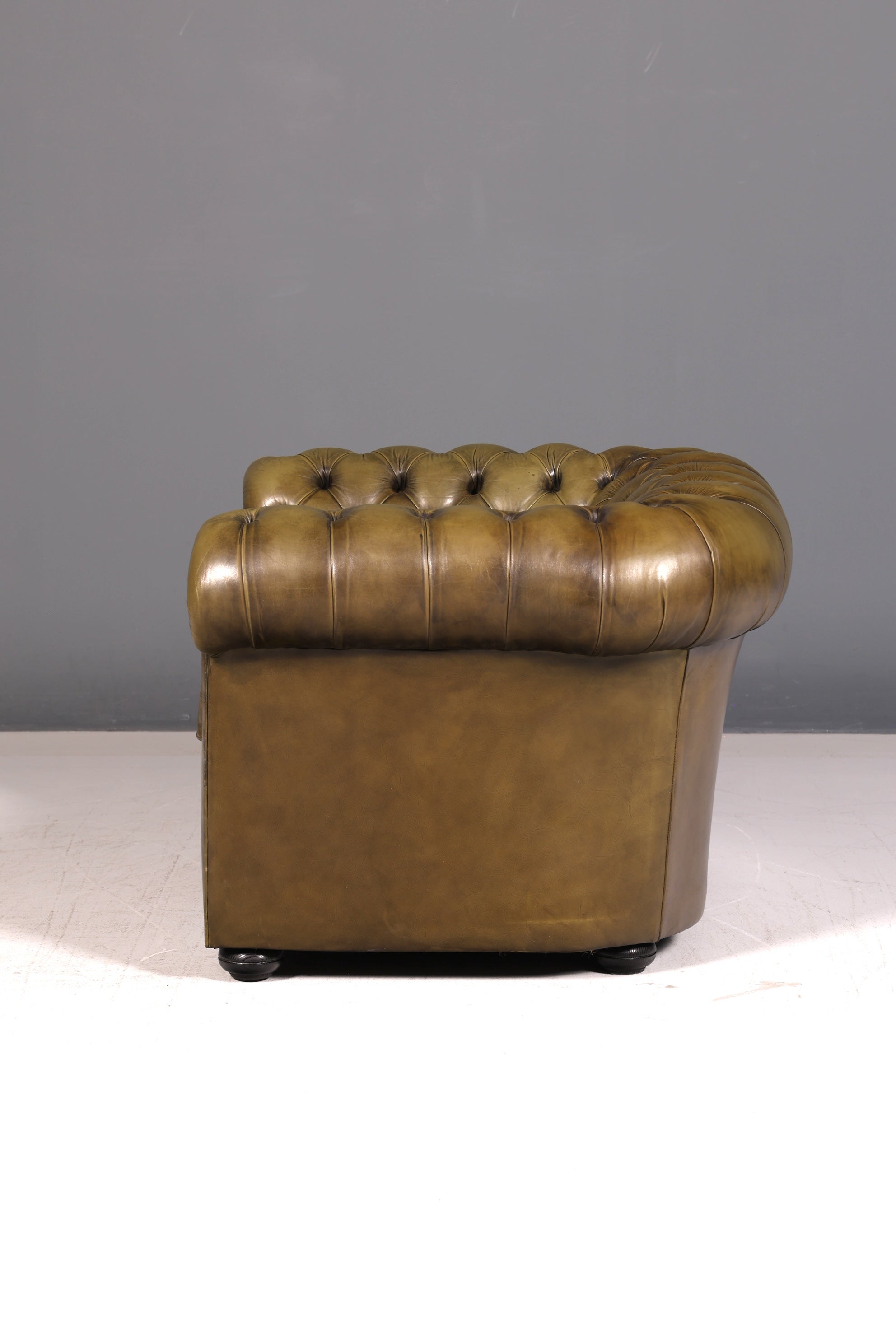 Stilvoller Original Chesterfield Sessel Grün Echt Leder Englischer Armlehnsessel Herrensessel Clubsessel UK Vintage