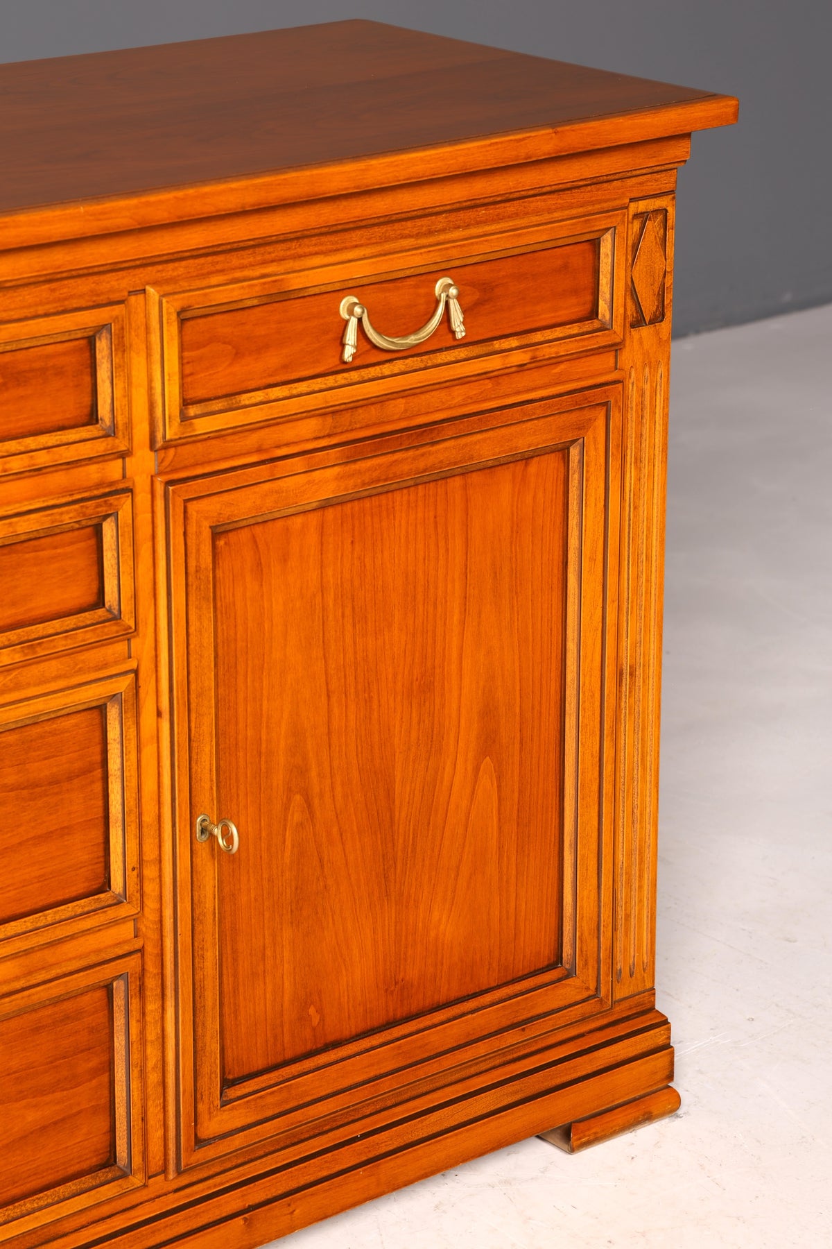 Wunderschönes Original Selva Sideboard Villa Borghese Antik Stil Schrank Kommode Buffet Anrichte