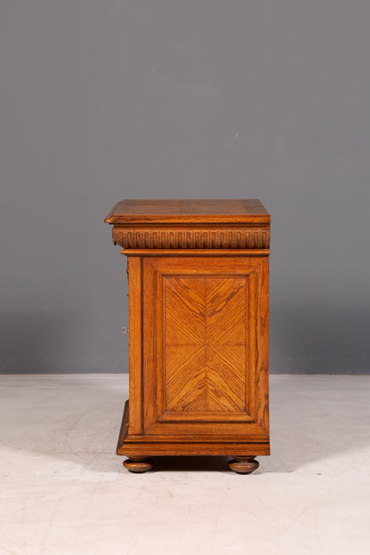 Magnifique armoire de l’époque Gründerzeit, buffet bas, commode ancienne Louis-Philippe, vaisselier, vertiko