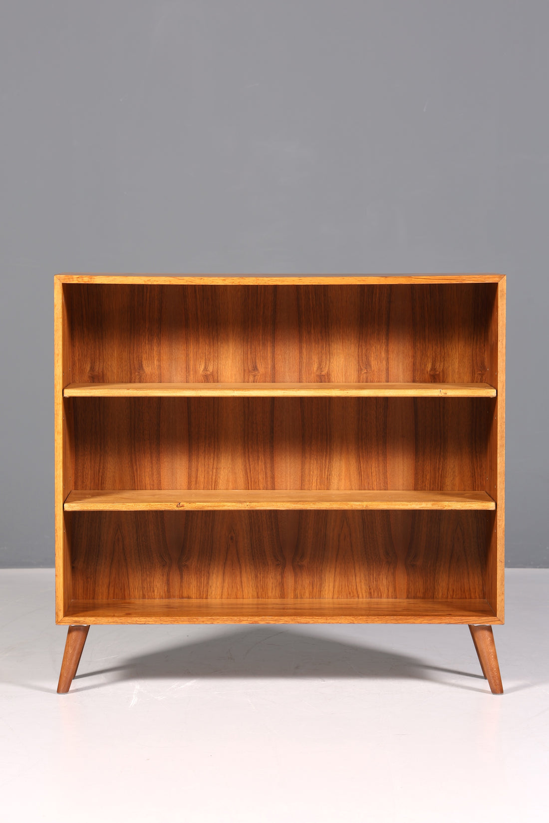 Wunderschönes Original Musterring Regal Mid Century Bücherregal Retro echt Holz Buchablage