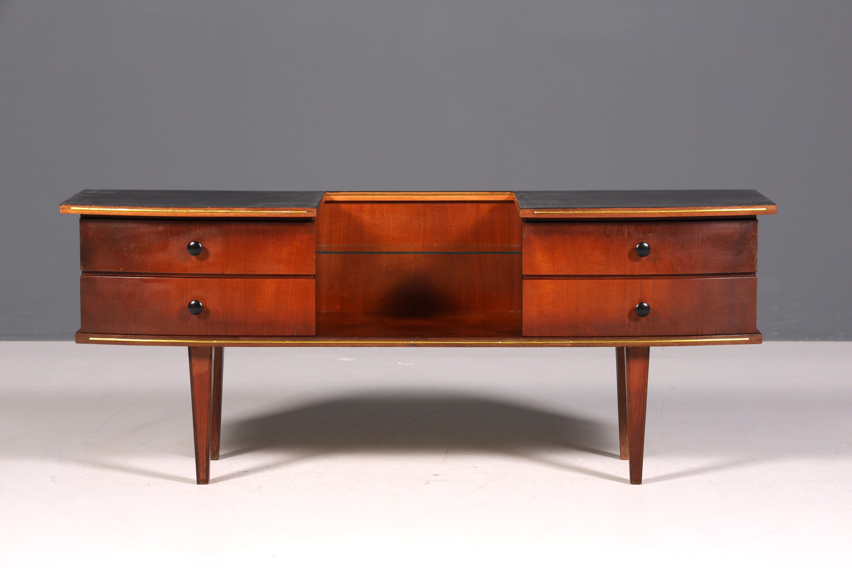 Wunderschönes Mid Century Sideboard Vintage TV Kommode Sideboard 60s Schrank Flurkommode