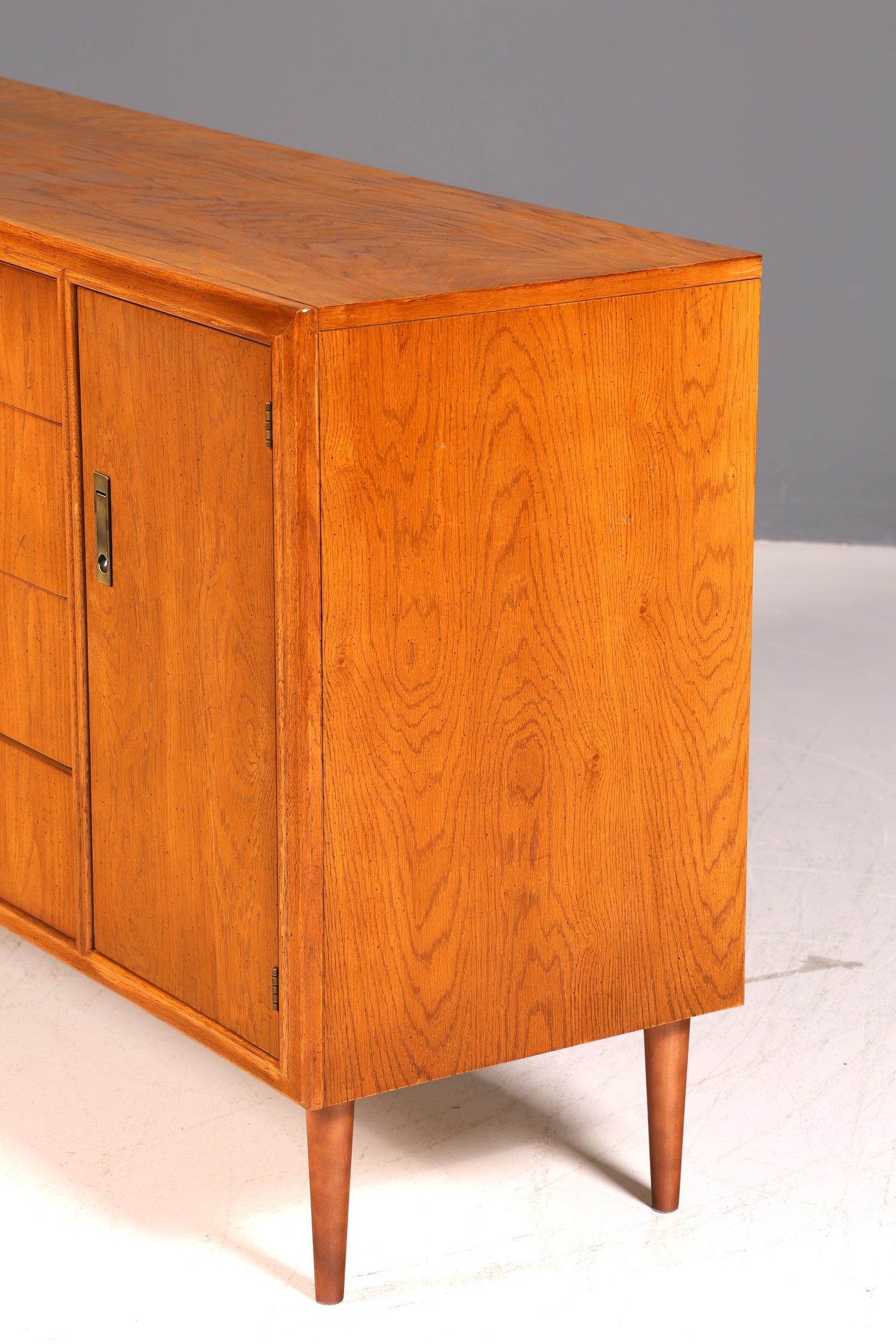 Stilvolles Drexel Heritage Sideboard USA Antik Stil Kommode Art Deco Schubladenkommode Massiv Echt Holz Vintage Wäschekommode