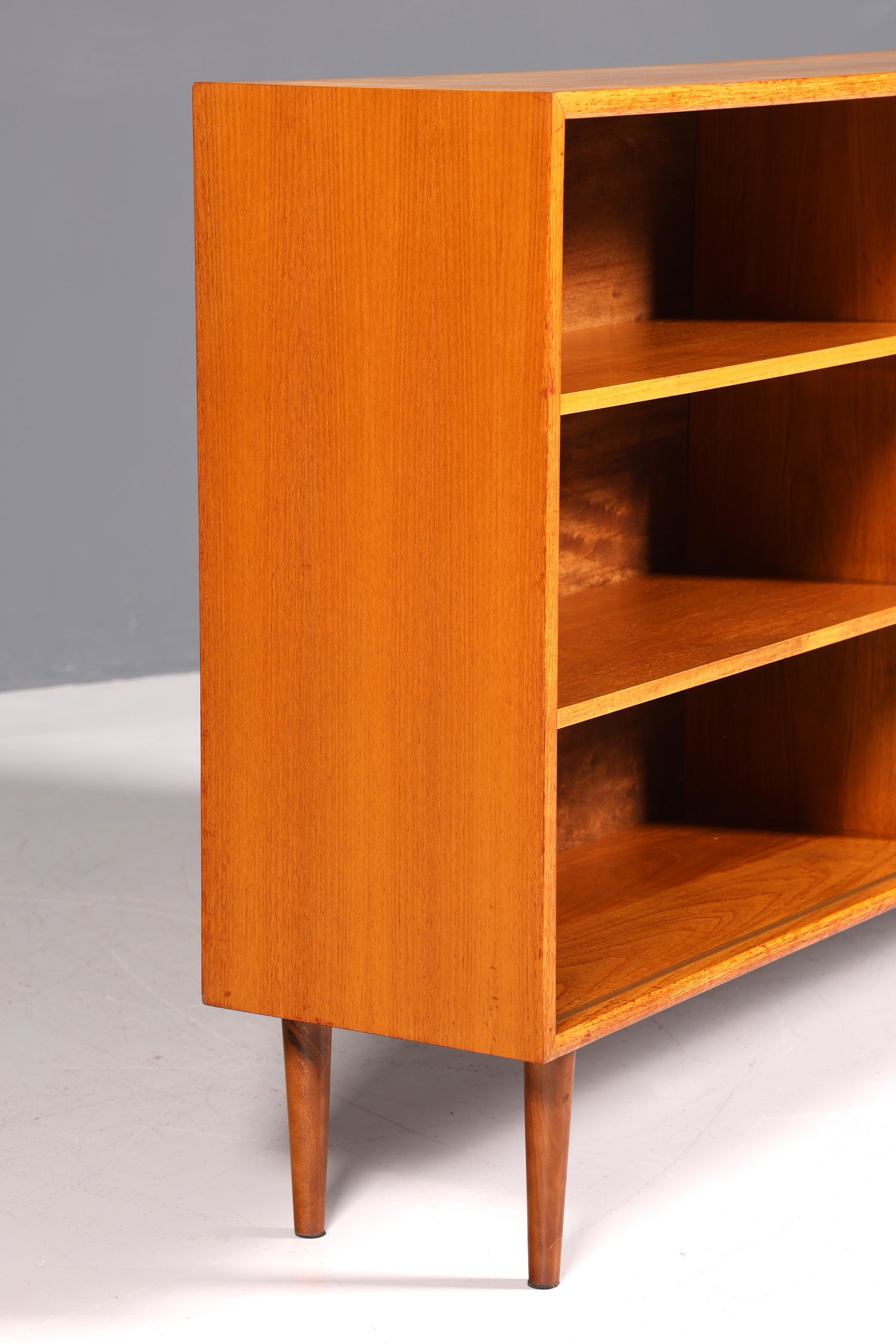 Wunderschönes Mid Century Regal Vintage Bücherregal Retro Sideboard 60s Buchablage