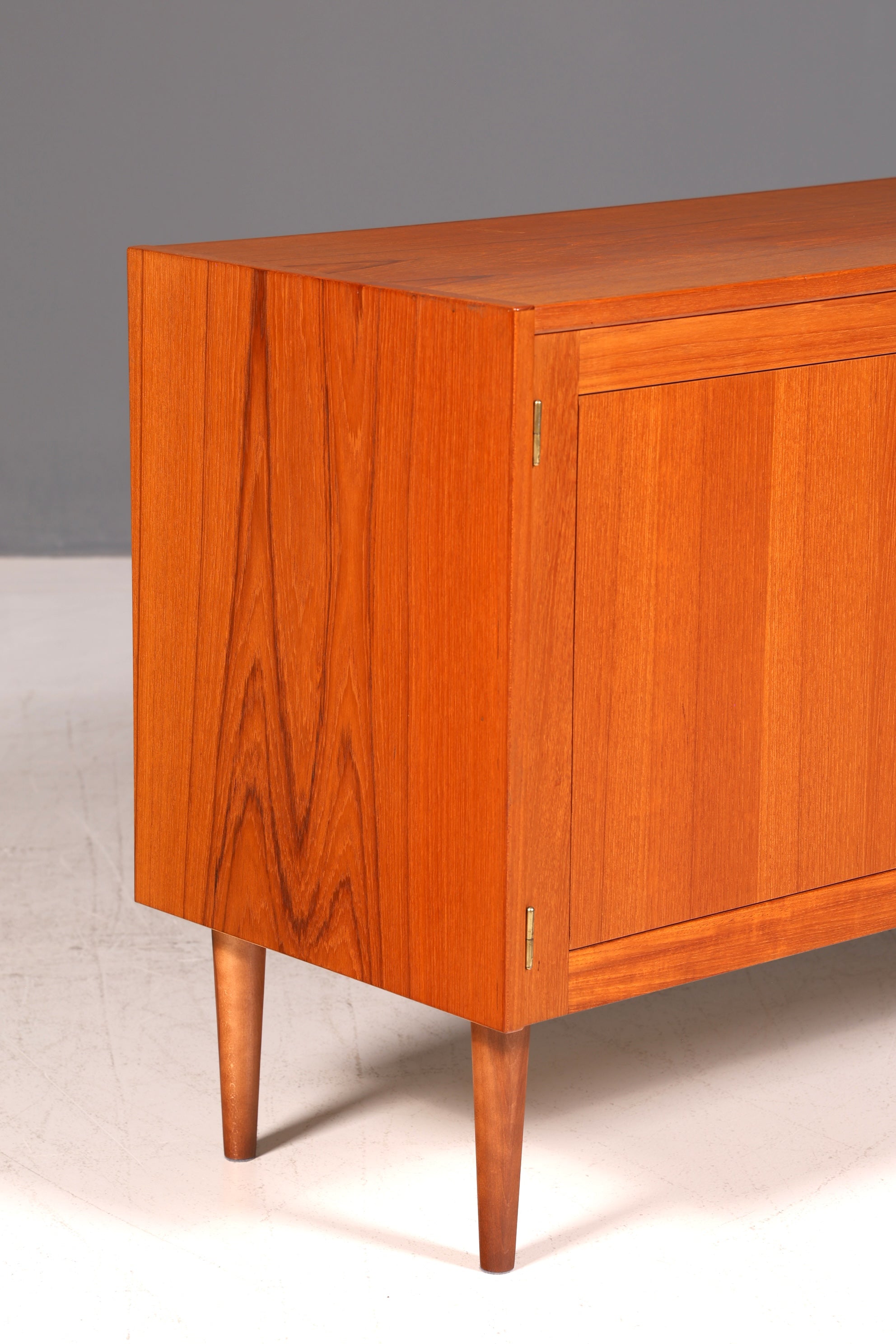 Wunderschönes Mid Century Sideboard Teak Holz Vintage Schrank Retro 60er Anrichte Danish Design TV Schrank