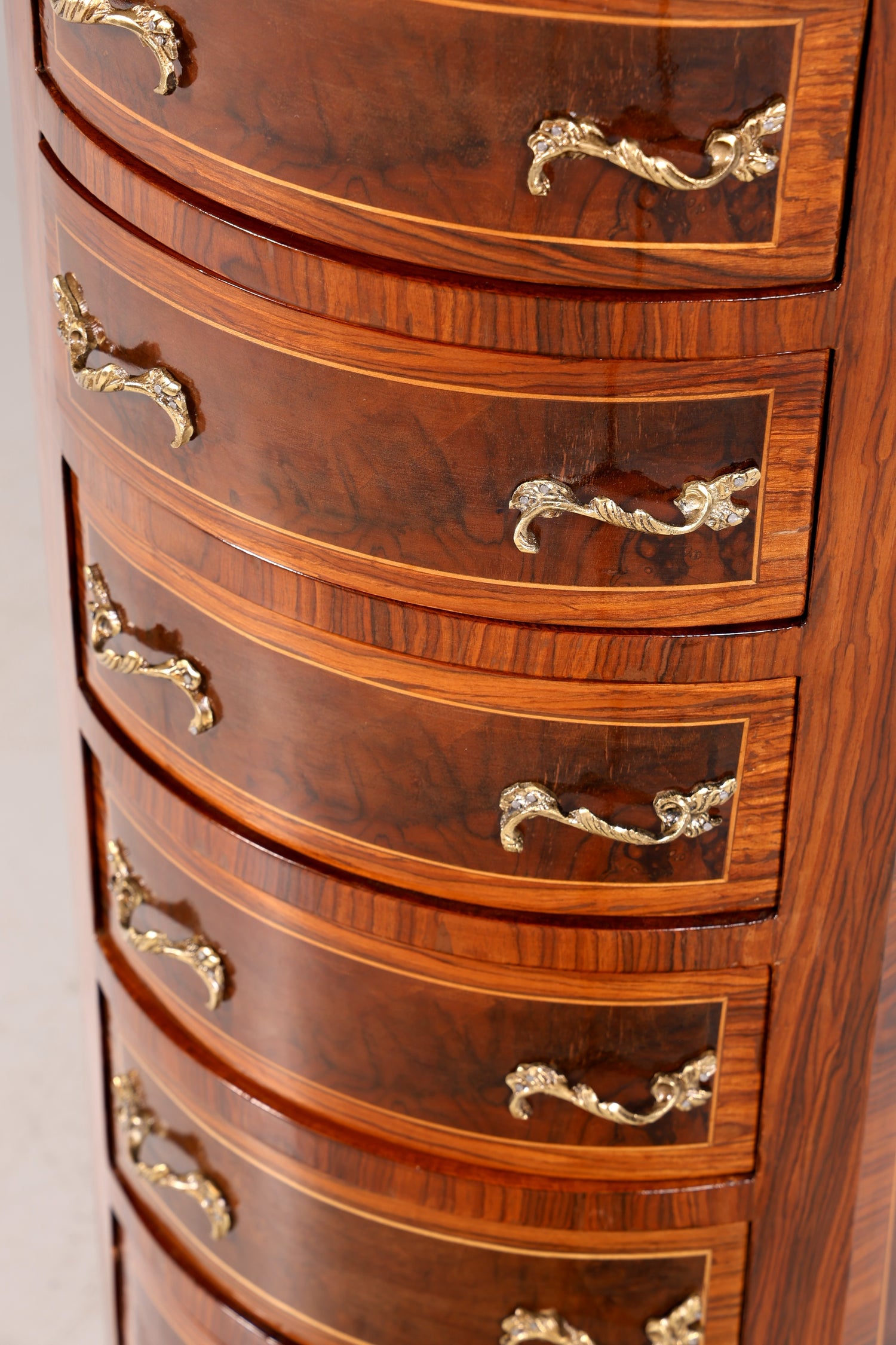 Wunderschöne Barock Stil Kommode Vertiko Schubladenkommode Intarsien 7-Schübige Kommode