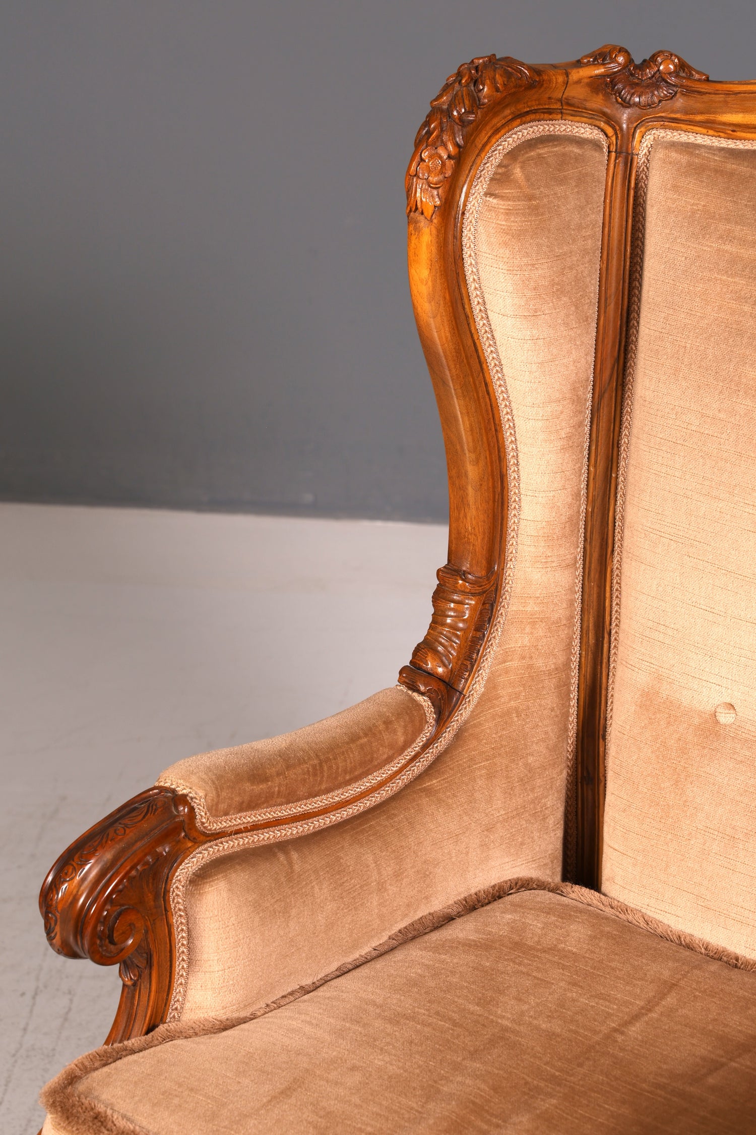 Beeindruckender Chippendale Armlehnsessel Barock Stil Samt Sessel Lesesessel Antik Vintage Polstersessel
