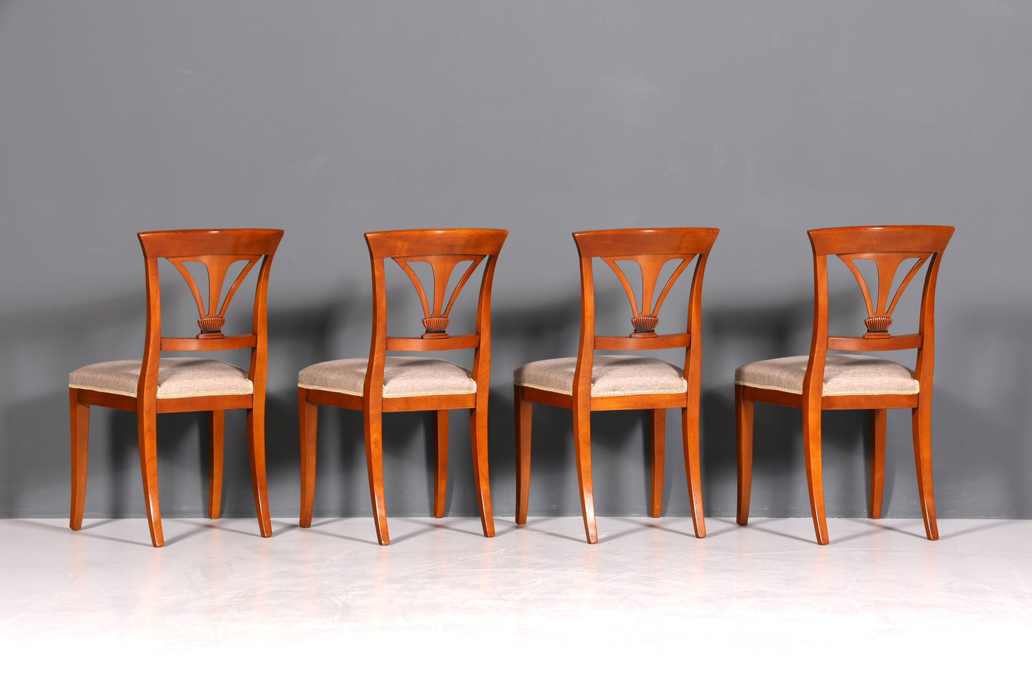 4x Edle Englische Stühle Englisch Dining Chairs Antik 60er Jahre Eibe Küchenstühle Stuhlset