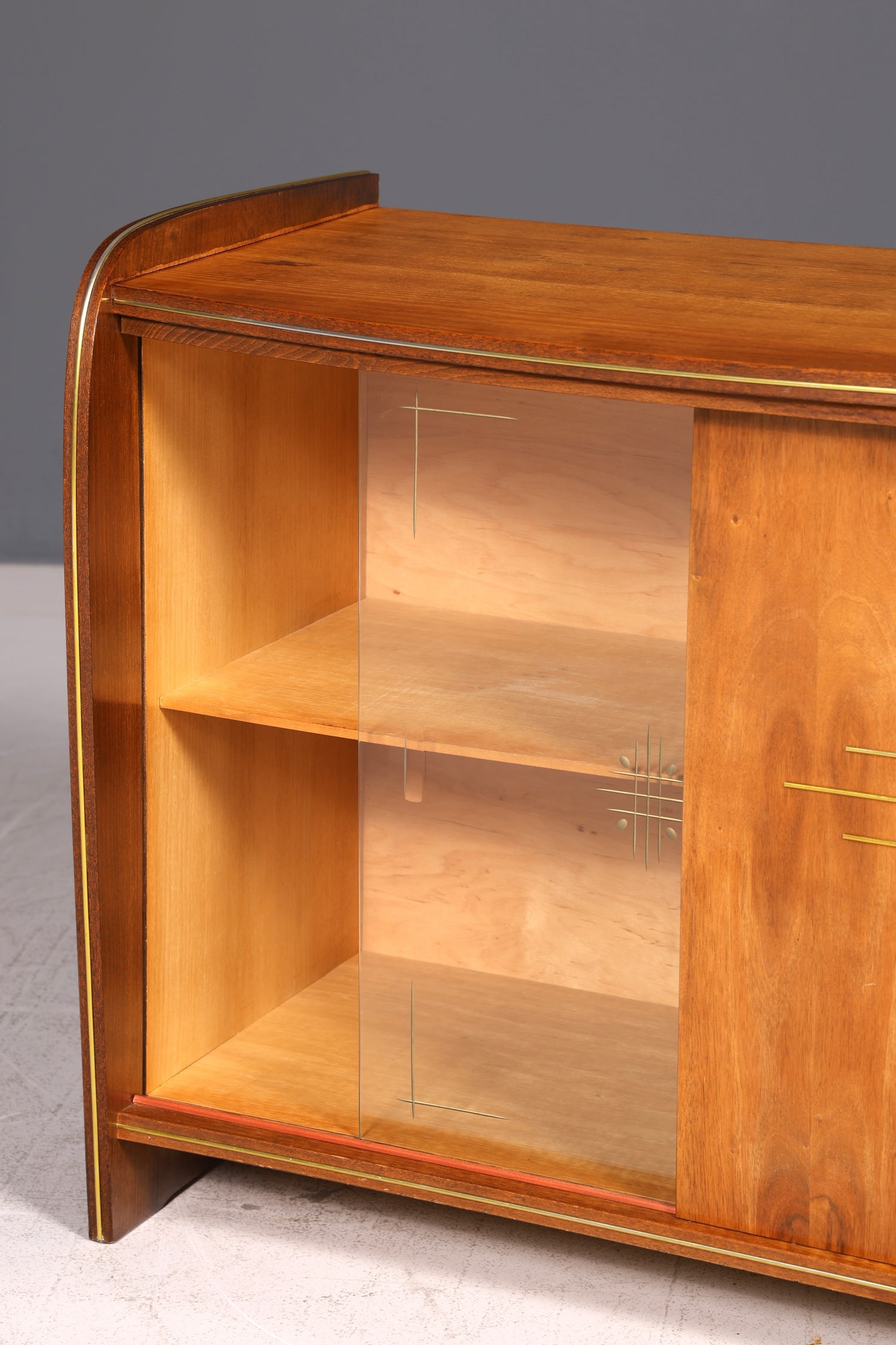 Wunderschöne Mid Century Vitrine Retro Barschrank Vintage Bar Schrank Sideboard Echt Holz 60er