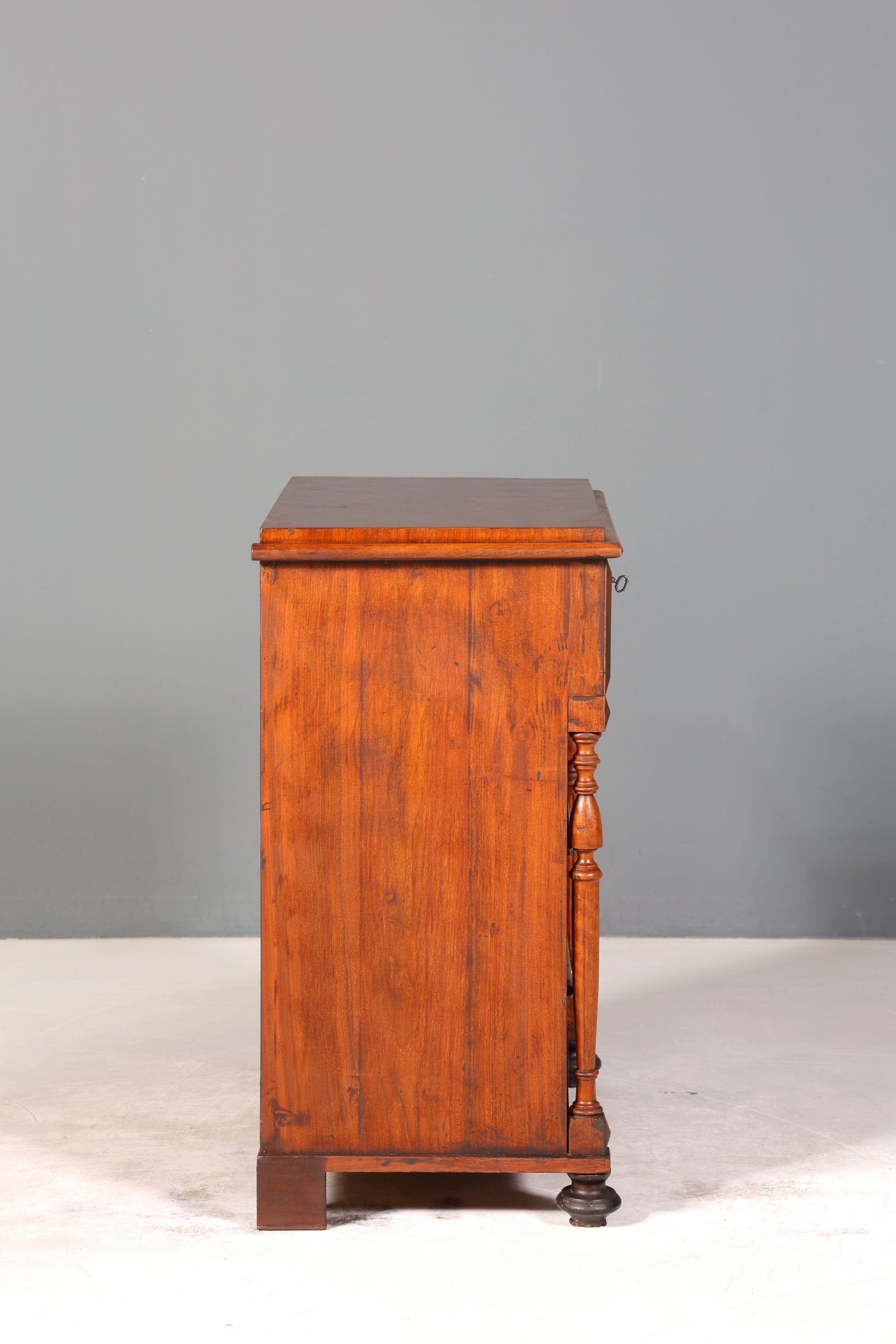Stilvolle Gründerzeit Kommode Louis Philippe Nussbaum Schubladen Kommode Sideboard um 1880