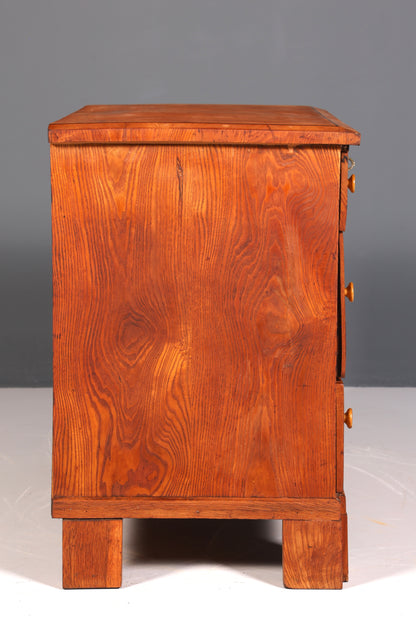 Stylish Original Biedermeier Chest of Drawers Antique around 1880 Sideboard