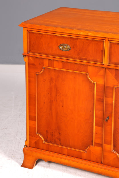 Traumhafter Original Heldense Schrank Eibe Antik Stil Kommode Sideboard Englisch England