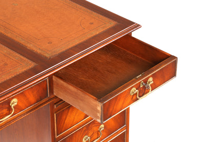 Wunderschöner Englischer Schreibtisch echt Lederauflage Bürotisch Mahagoni Antik Stil Office Desk