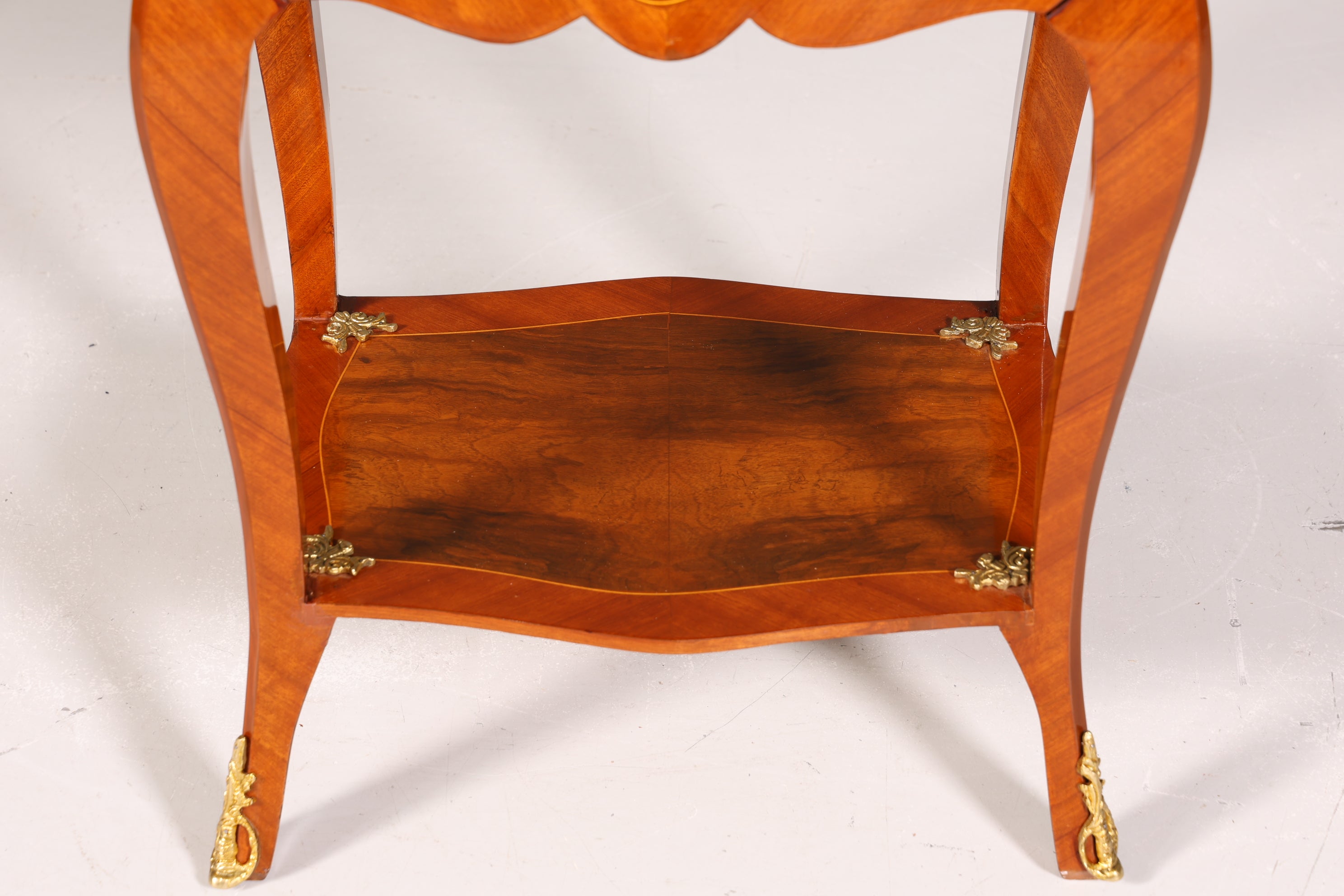 Wunderschöner Louis XV Beistelltisch Barock Stil Ablagetisch Marmor Kommode Telefontisch