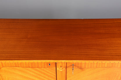 F859 Finish cm Wunderschöne Art Deco Vitrine Nussbaum Vitrine massiv Holz Antik Schrank