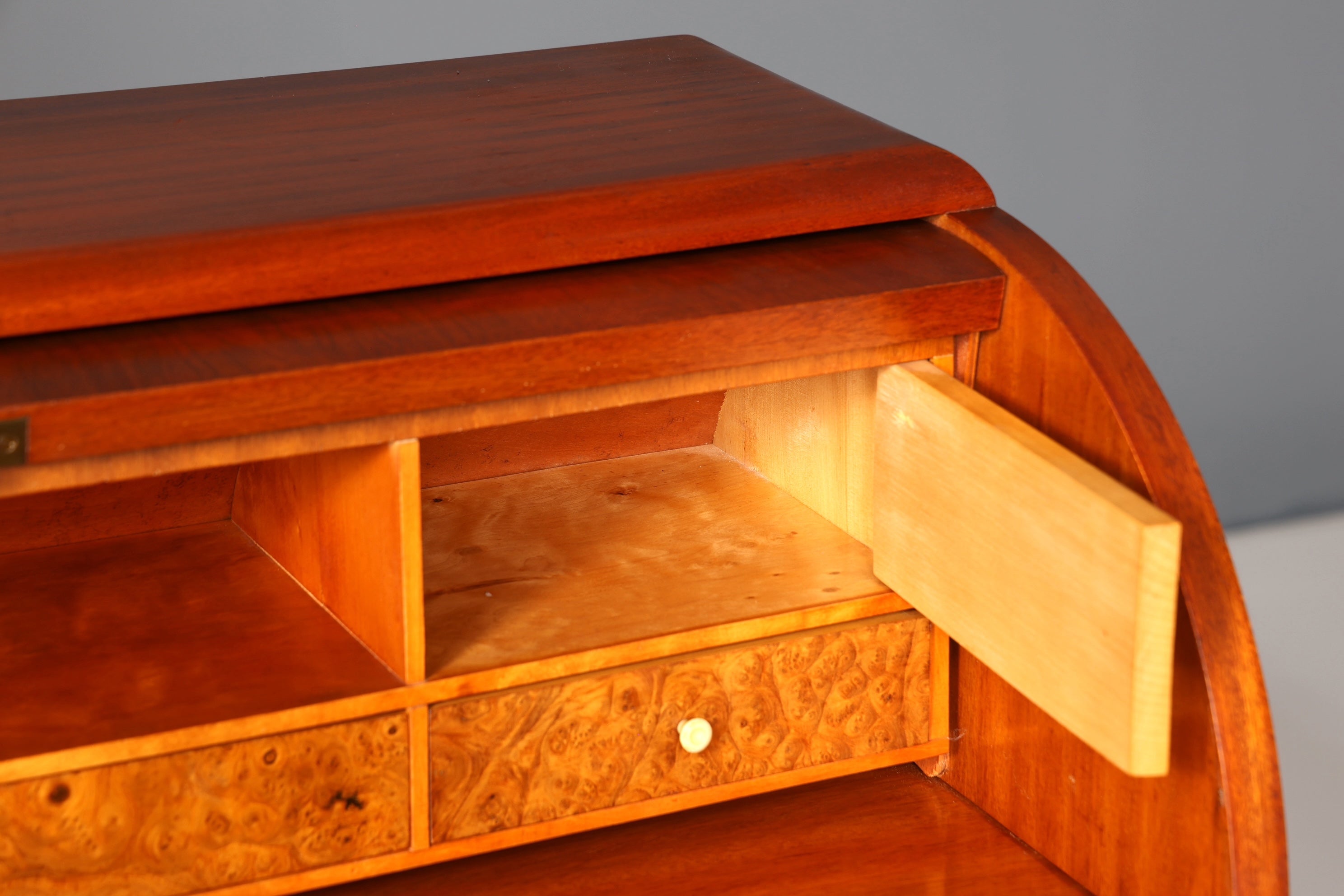 Traumhafter Mid Century Rollladen Sekretär echt Holz Büro Schrank Vintage Schreibkommode