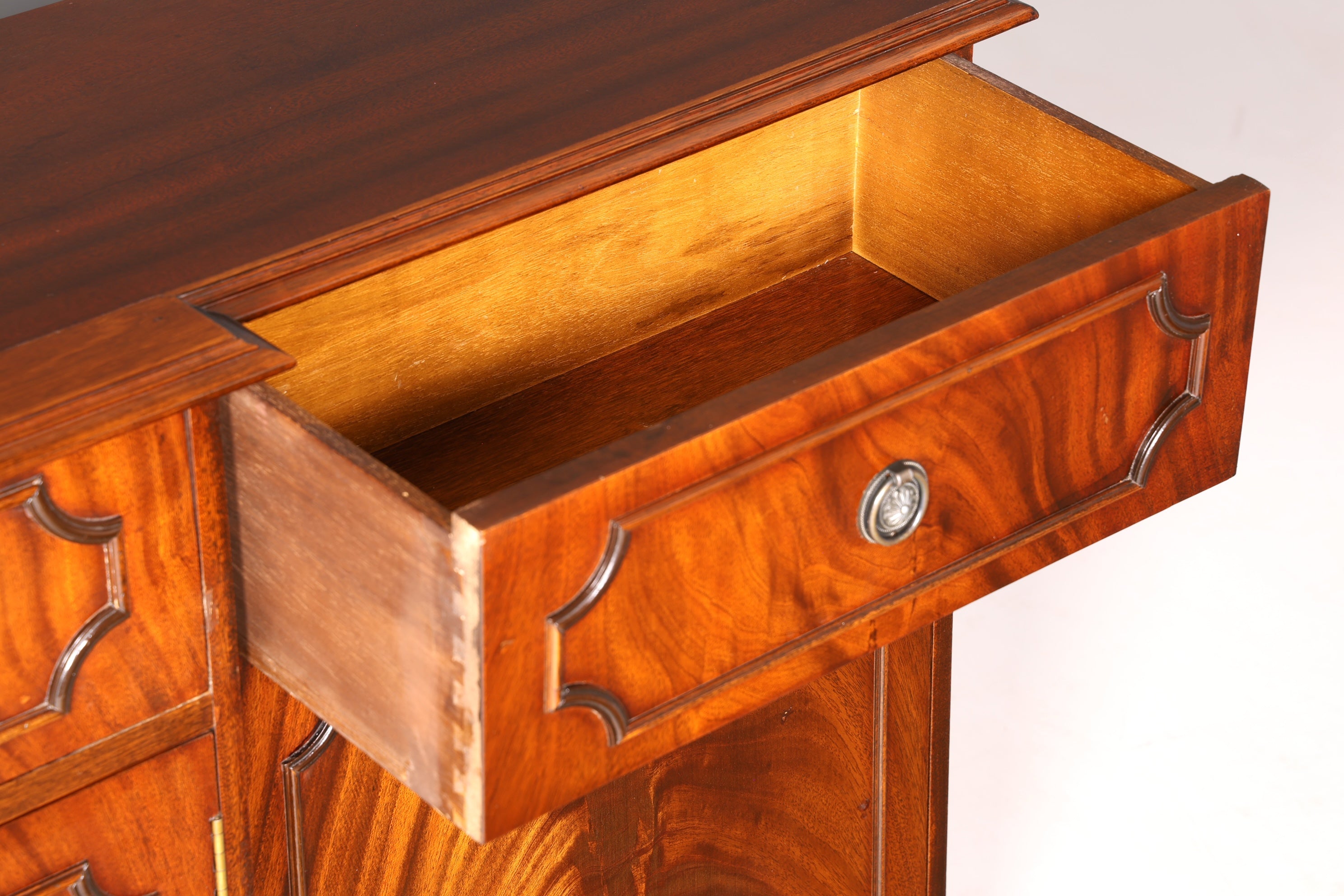 Wunderschönes Englisches Sideboard Mahagoni Schrank Antik 60s Buffetschrank Kommode