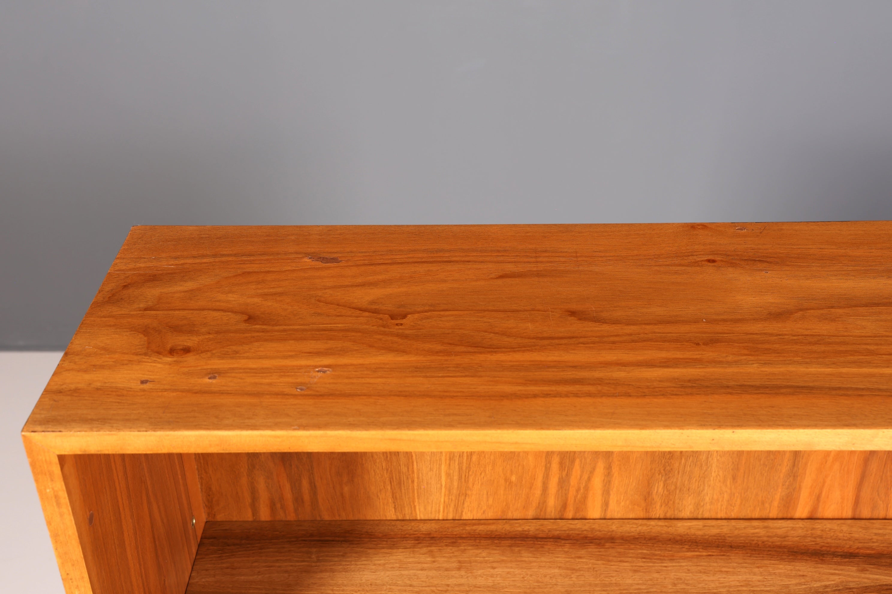 Magnifique étagère Musterring originale, bibliothèque moderne du milieu du siècle, style rétro, rangement pour livres en bois véritable, 2 sur 2