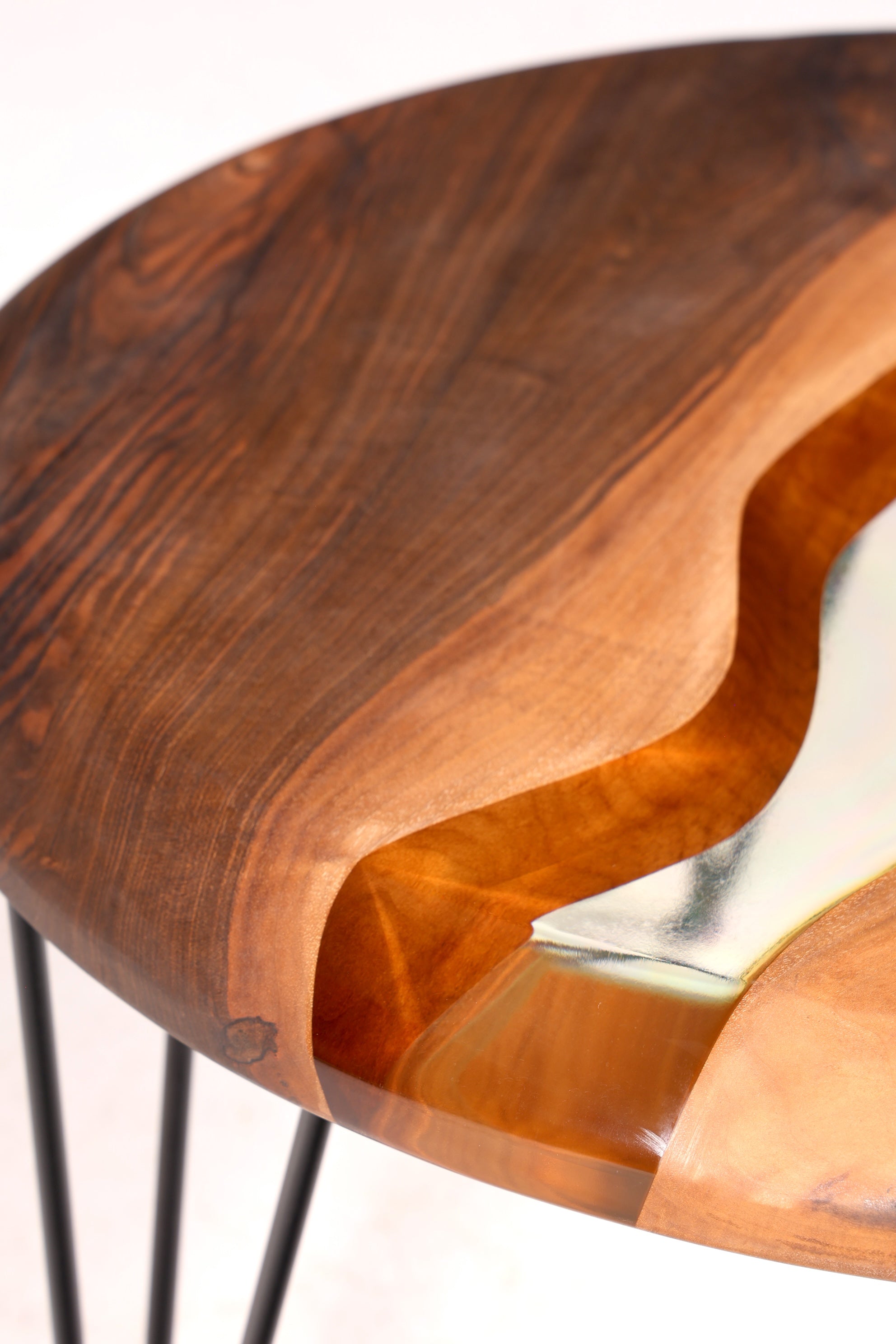 Table basse unique en résine époxy, table en noyer, table d&
