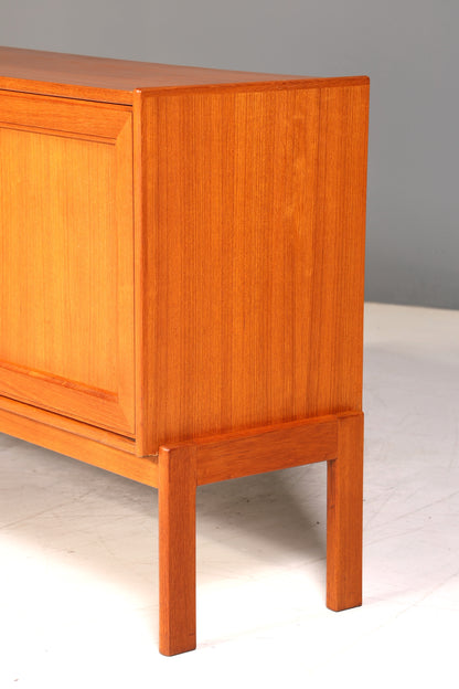 Schlichtes Mid Century Sideboard Vintage TV Kommode 60s Schrank Retro Teak Holz Longboard