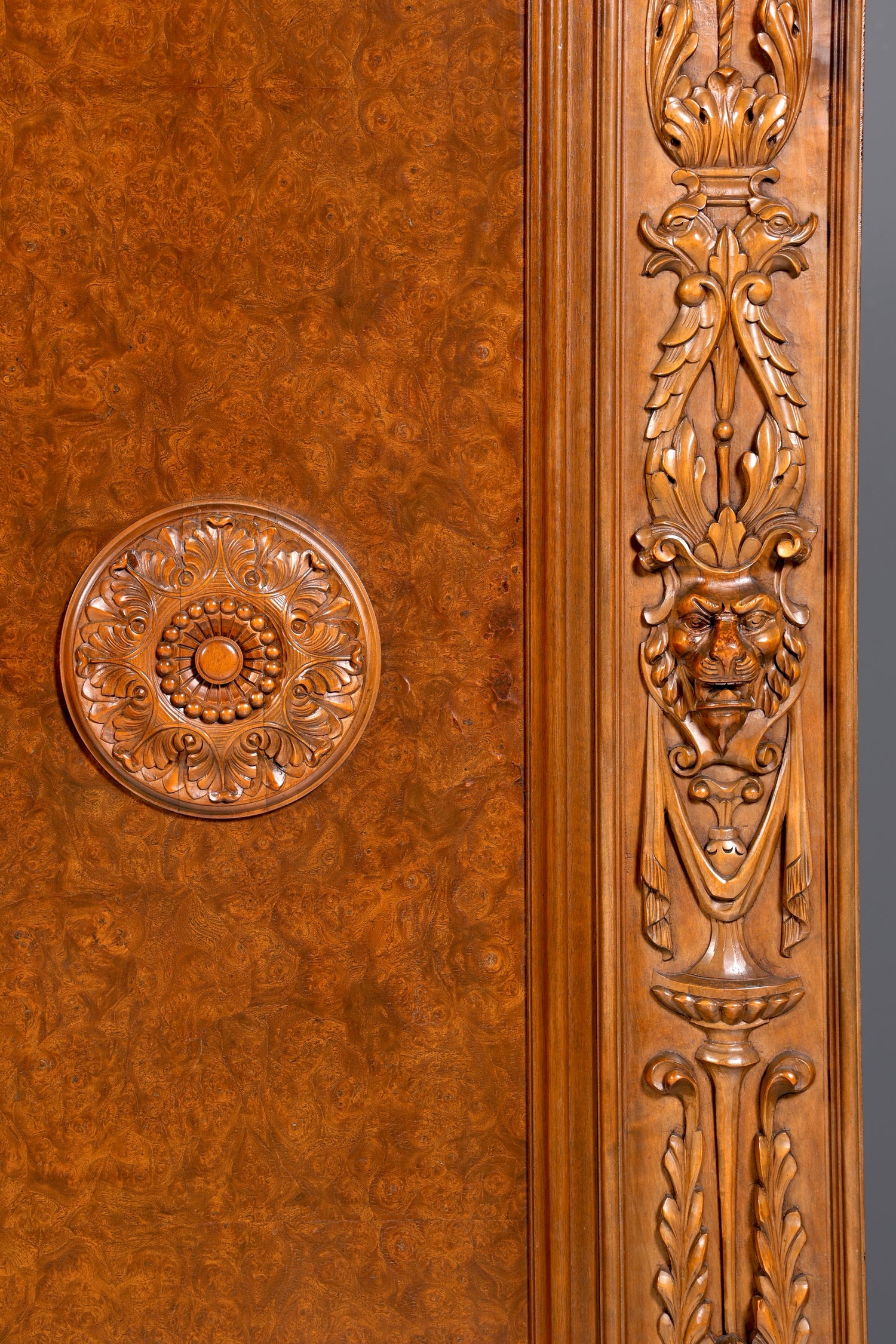 Bibliothèque néo-renaissance XXL onirique, vitrine ancienne, bureau de gentleman, buffet Gründerzeit, armoire, étagère, bureau