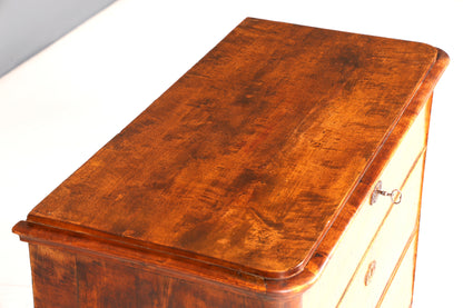 Stilvolle Louis Philippe Kommode Nussbaum Gründerzeit Schubladenkommode um 1890